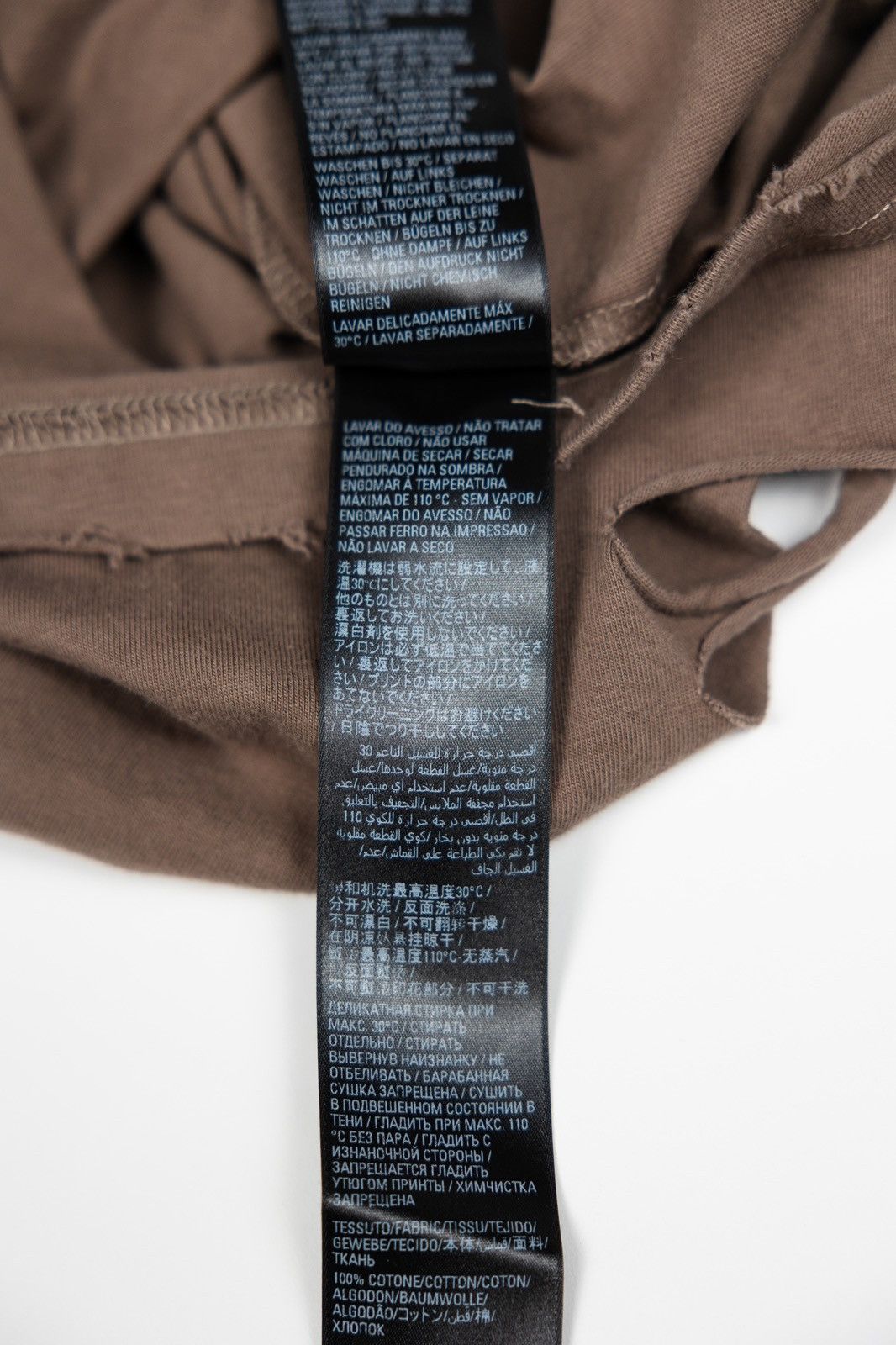 Balenciaga Balenciaga Distressed Tee Size US XS / EU 42 / 0 - 9 Thumbnail
