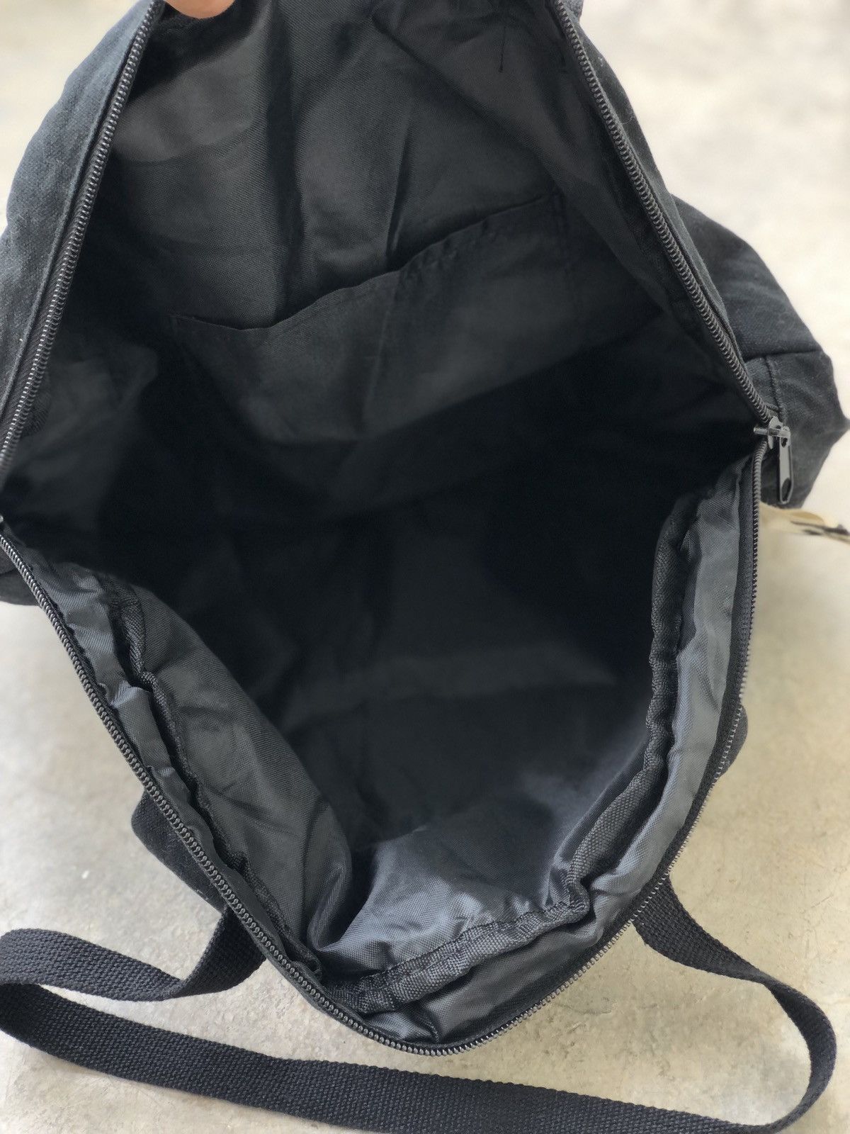 Ne-Net Ne-Net by Issey Miyake Big Cat Round Tote Bag Size ONE SIZE - 14 Thumbnail