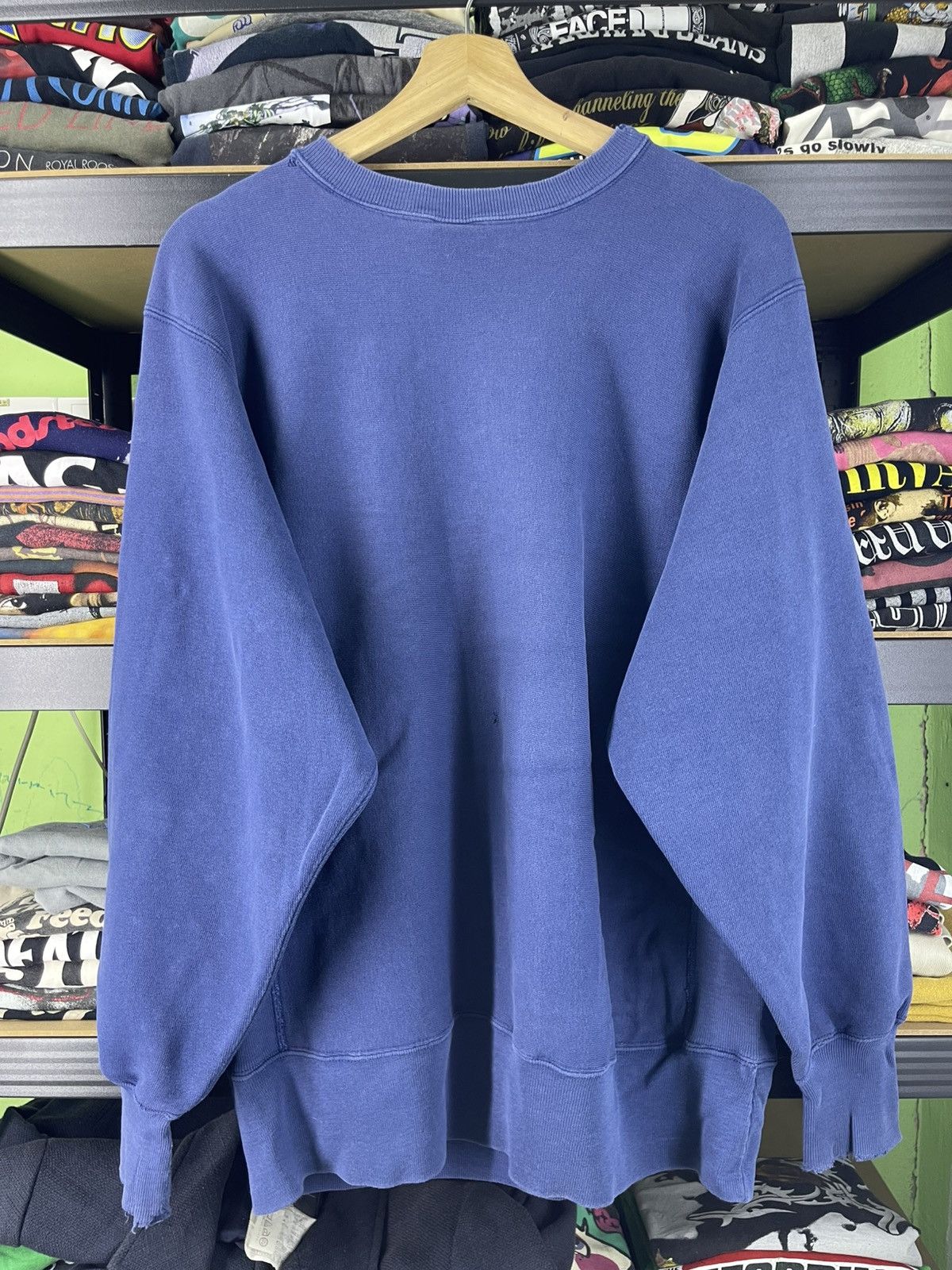 Champion Vintage Champion Reverse Weave Small Logo Blue Sweatshirt Size US L / EU 52-54 / 3 - 8 Thumbnail