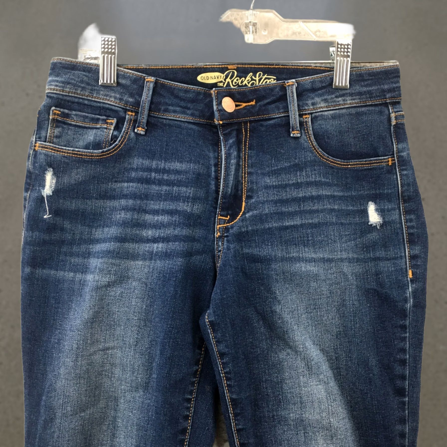 Old Navy Old Navy Skinny Jeans Womens Size 6 Blue Denim Mid Rise Dark Wash Zip Ripped Knee Size 28" / US 6 / IT 42 - 1 Thumbnail