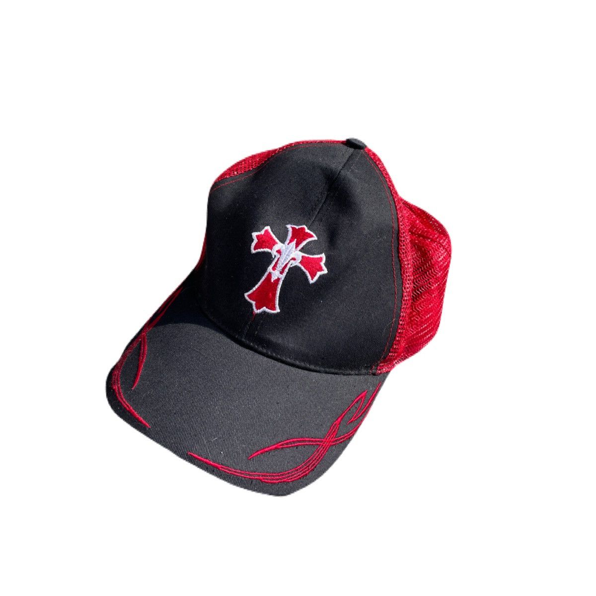 If Six Was Nine 2000s Japanese archive Cross Design Embroidery Meshcap Y2K Size ONE SIZE - 2 Thumbnail