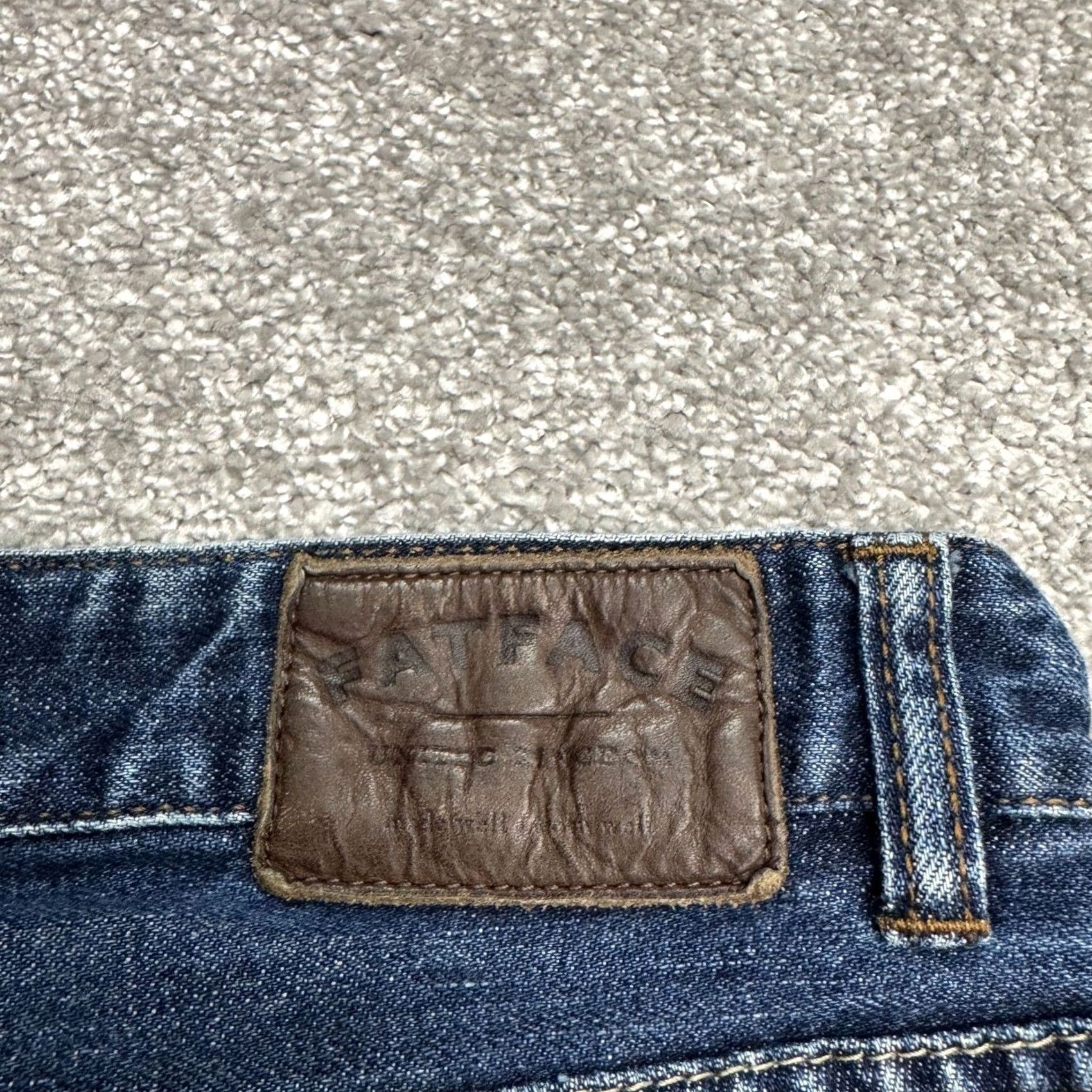 FatFace FatFace Jeans Mens 32 Short Straight Denim 5-Pocket Blue Cotton Regular Rise Straight Leg Casual Denim Jeans Size US 32 / EU 48 - 7 Thumbnail