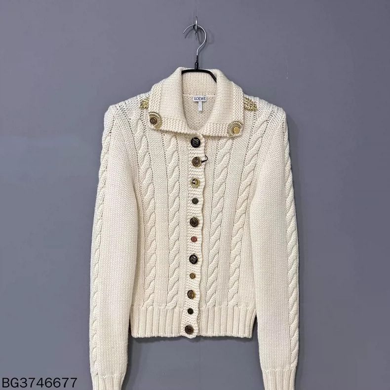 Loewe LOEWE Golden logo knit sweater Size S / US 4 / IT 40 - 1 Thumbnail