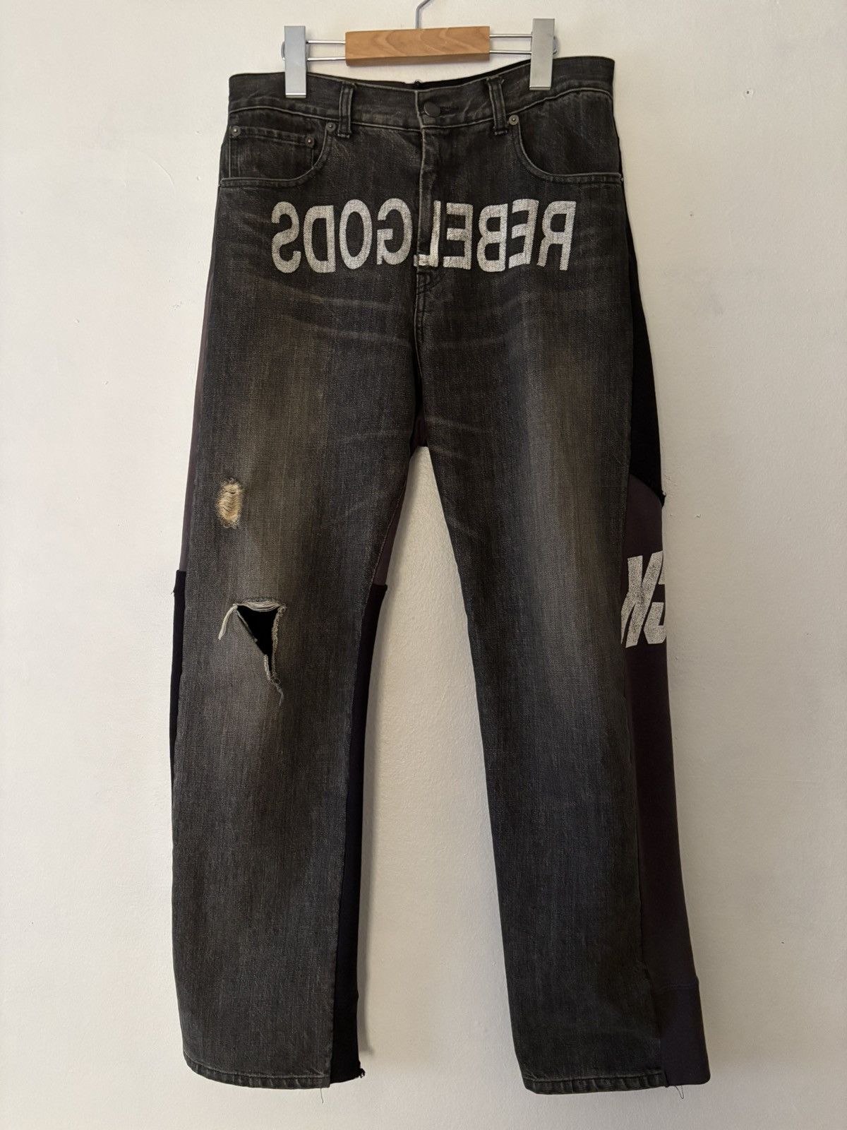 Jun Takahashi × Undercover Undercover AW02 “Rebelgods” Hybrid