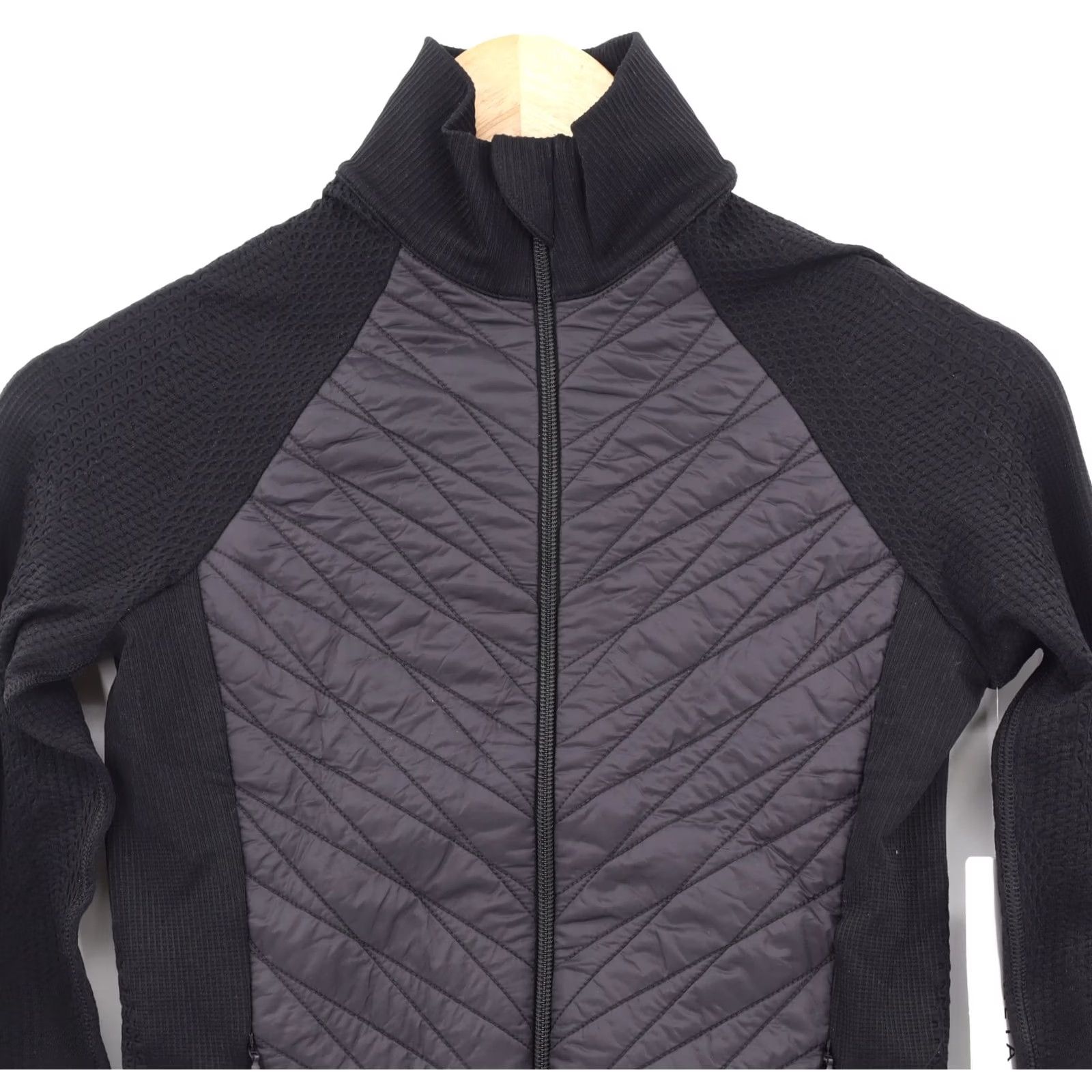Athleta Athleta Jacket Women XS Black Insulated Primaloft Flurry Force II Full Zip Pockets New Size XS / US 0-2 / IT 36-38 - 3 Thumbnail