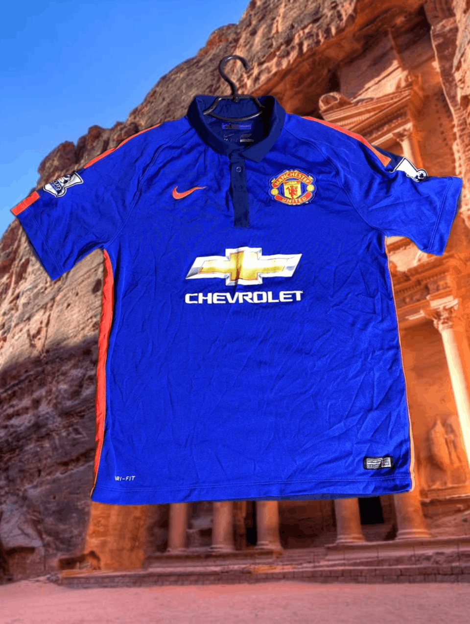 Nike Vintage Manchester United Nike soccer jersey Sz L Size US L / EU 52-54 / 3 - 1 Thumbnail
