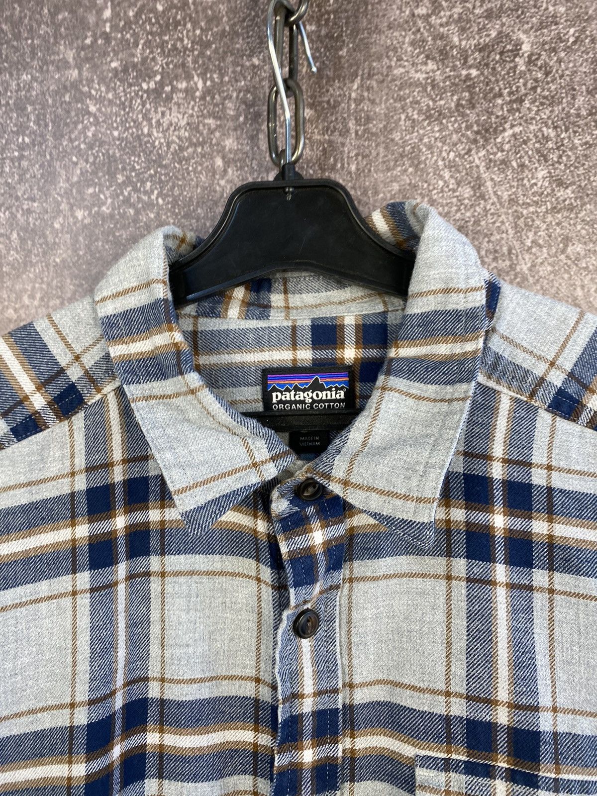 Patagonia Patagonia Shirt Large Mens Button Up Long Sleeve Organic Size US L / EU 52-54 / 3 - 6 Thumbnail