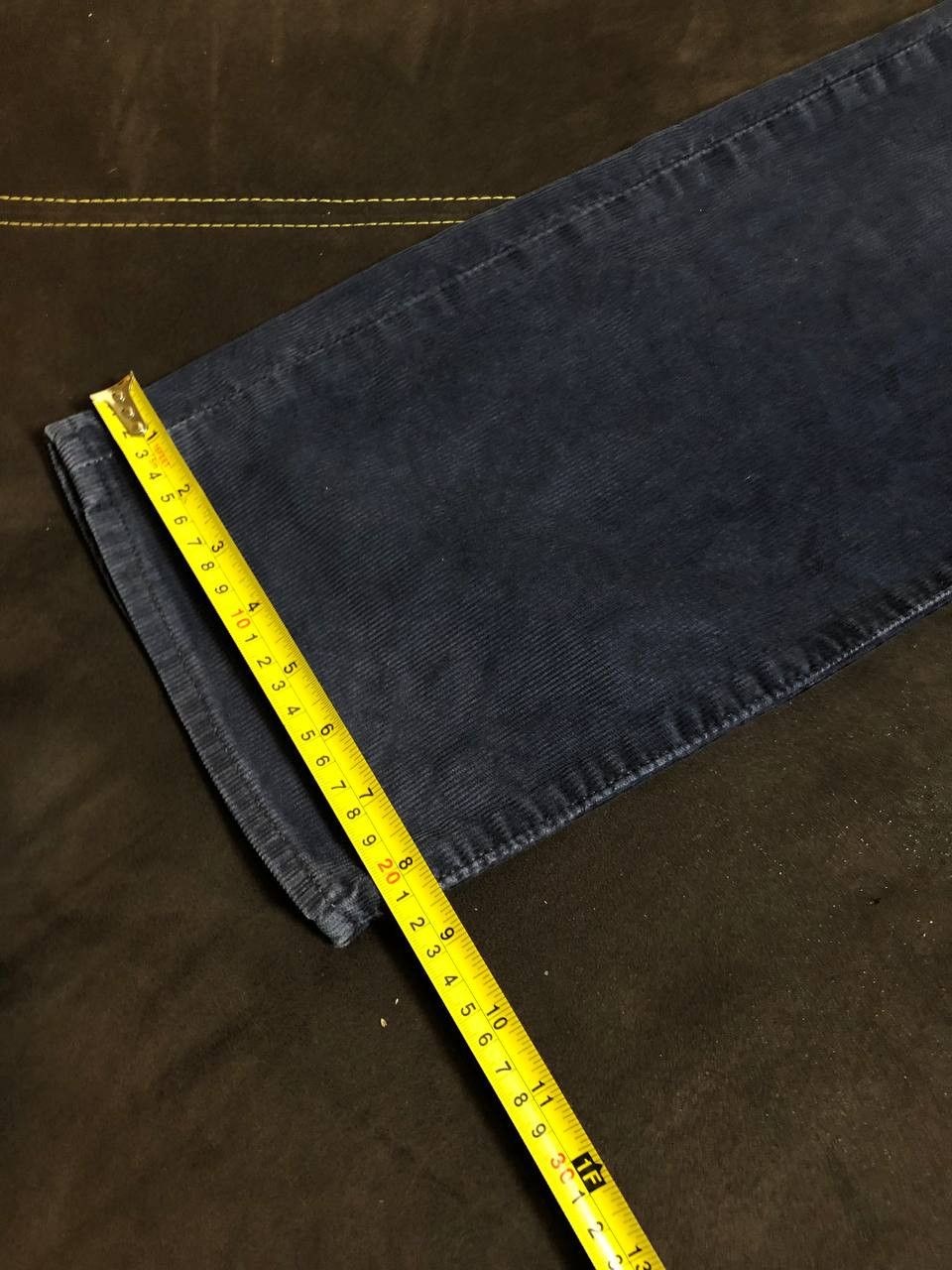 Levi's VINTAGE Levis 514 Pants Mens Corduroy Slim fit pants Size US 36 / EU 52 - 10 Thumbnail