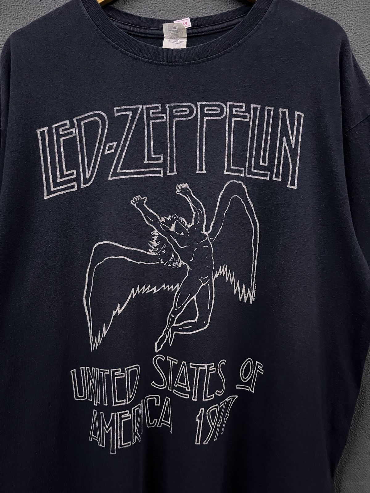 Band Tees VINTAGE LED ZEPPELIN BAND TSHIRT Size US XL / EU 56 / 4 - 3 Thumbnail
