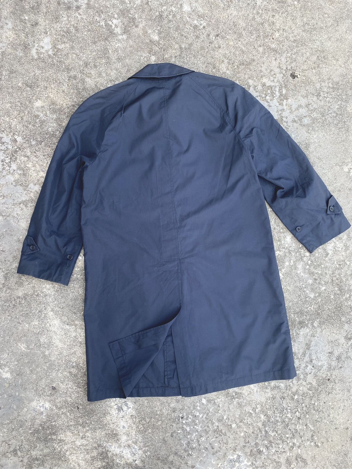 Burberry × Vintage 🔥 Made in England 🔥 Vintage Burberry Trench Coat Size M / US 6-8 / IT 42-44 - 7 Thumbnail