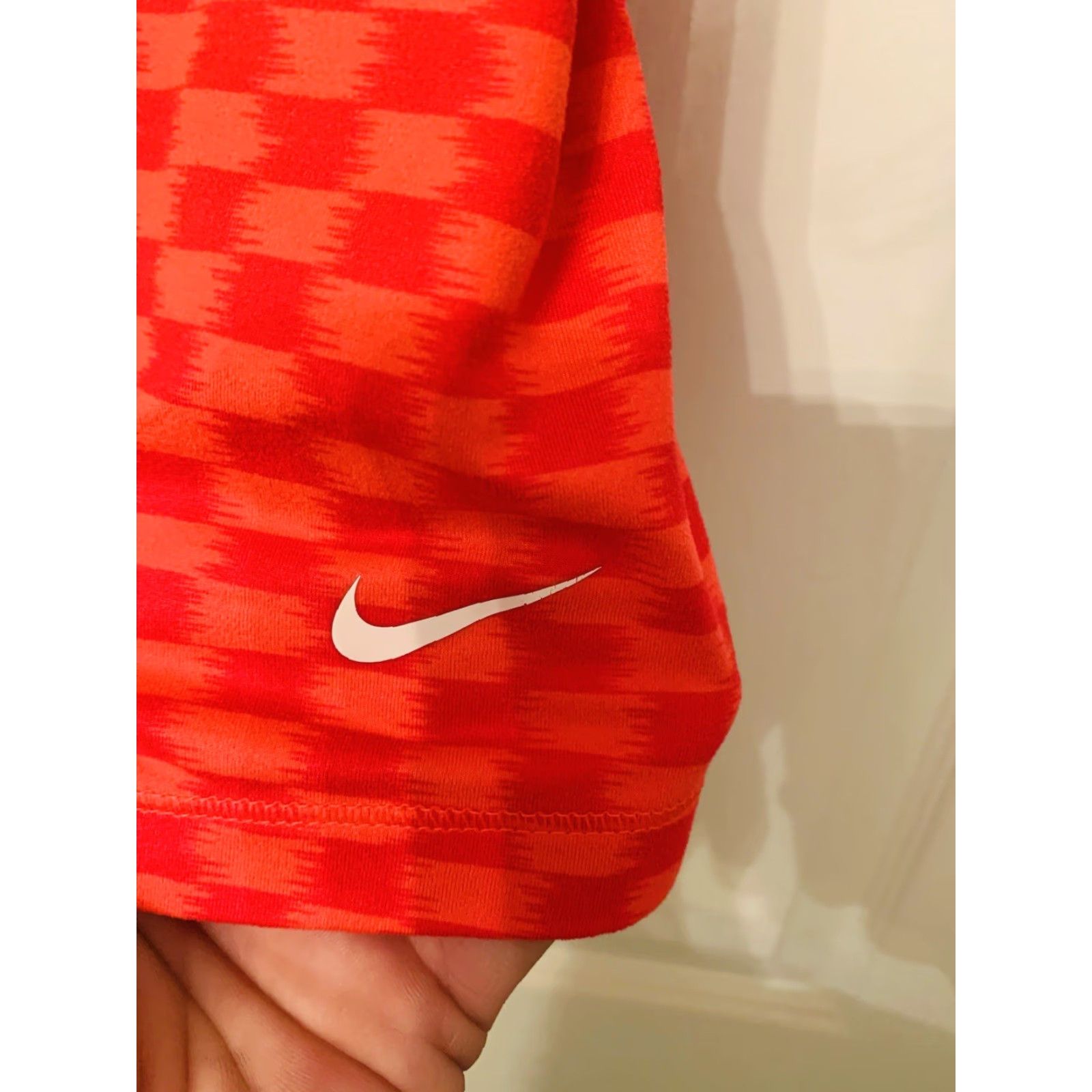 Nike Nike Dri-FIT Tank Top Womens Medium Multicolor Sleeveless Racerback Pullover Athletic Shirt Size M / US 6-8 / IT 42-44 - 2 Thumbnail