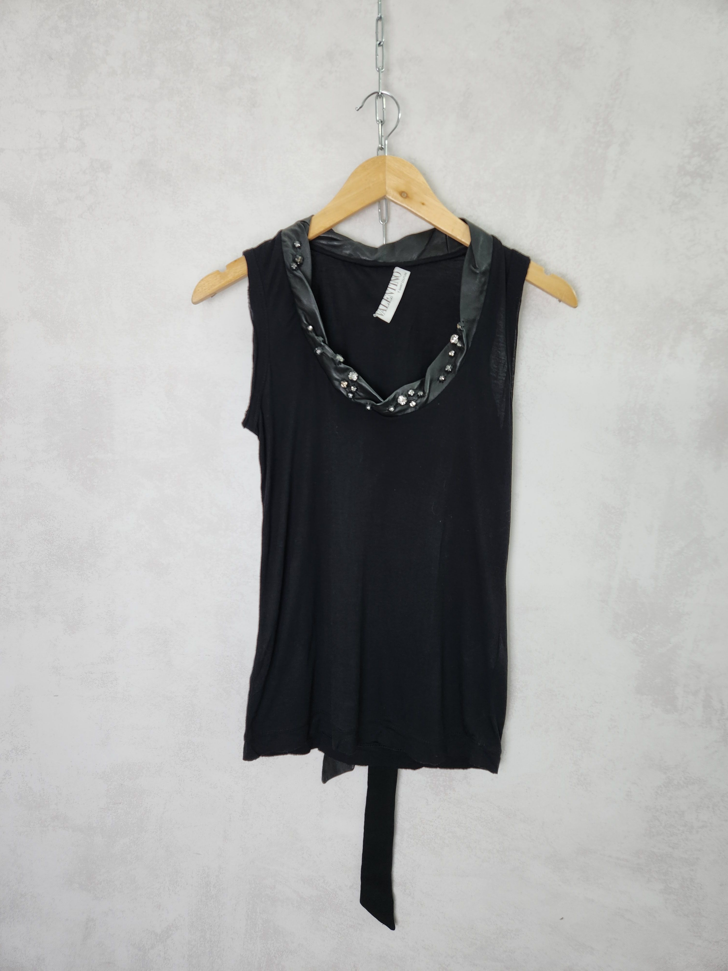 Valentino Valentino T Shirt Couture Viscose Tank Top Leather Neck Size M / US 6-8 / IT 42-44 - 1 Thumbnail