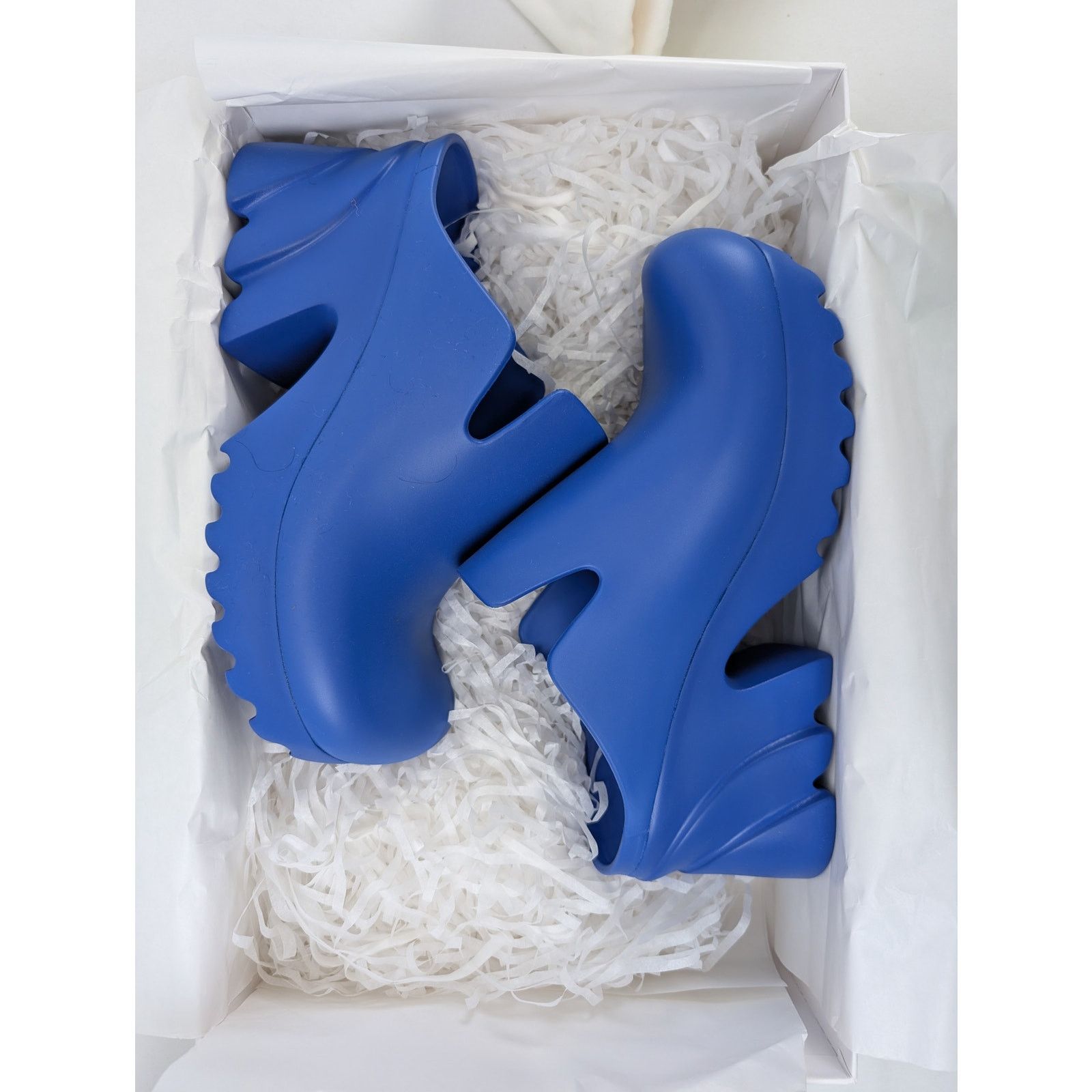 Bottega Veneta o1rshd1 Gel Rubber Pump Micro Rubber Boots in Cobalt Size US 9 / IT 39 - 17 Thumbnail