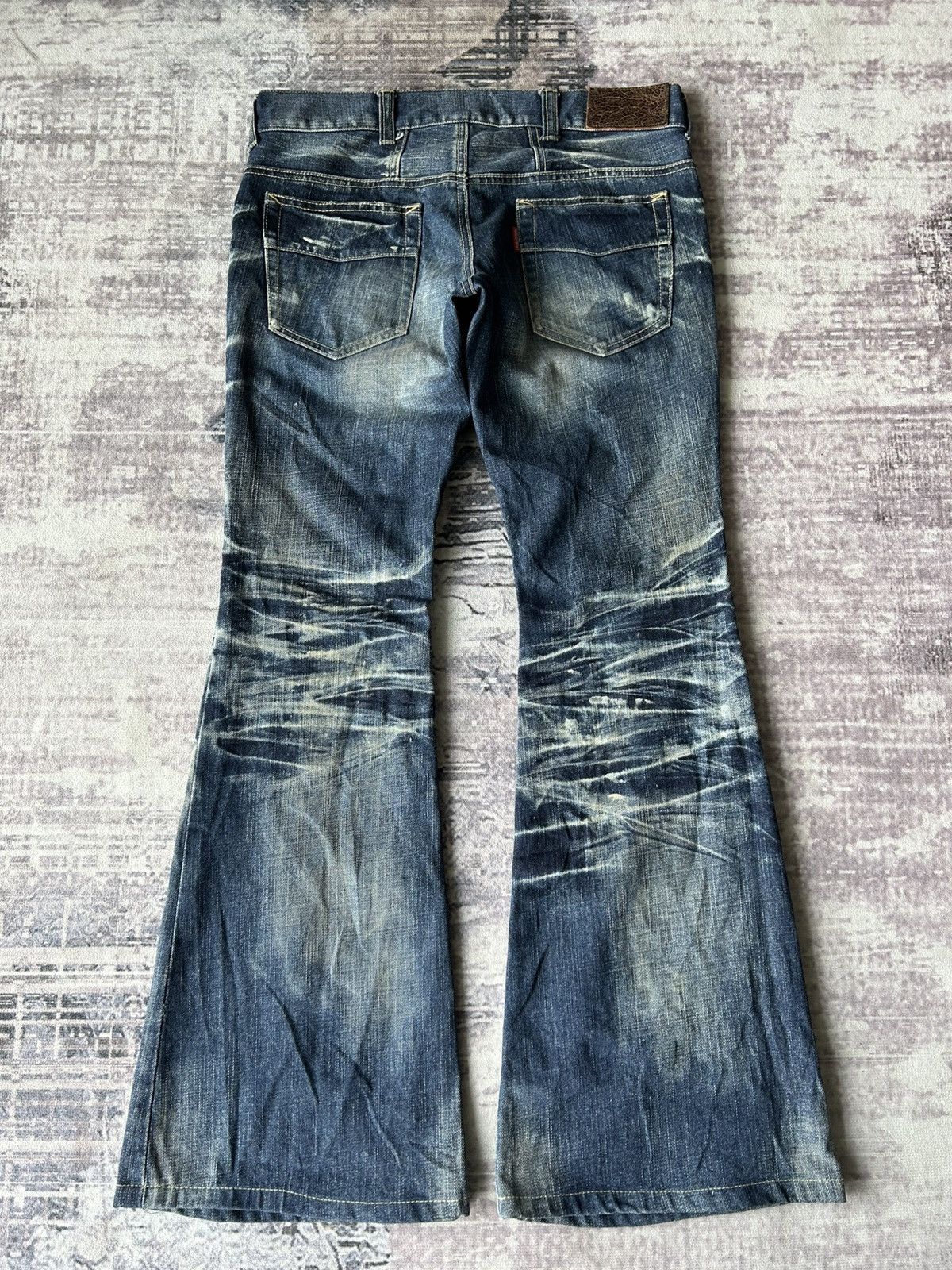 Tornado Mart SUPER FLARED Tornado Mart Washed Jeans Size US 32 / EU 48 - 5 Thumbnail