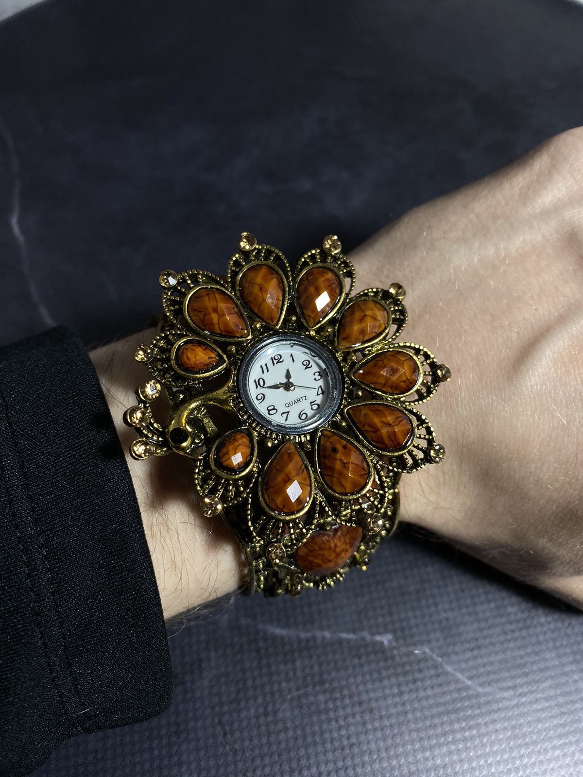 Japanese Brand Vintage Statement Bracelet Watch - Unique Jewelry Piece Size ONE SIZE - 2 Thumbnail