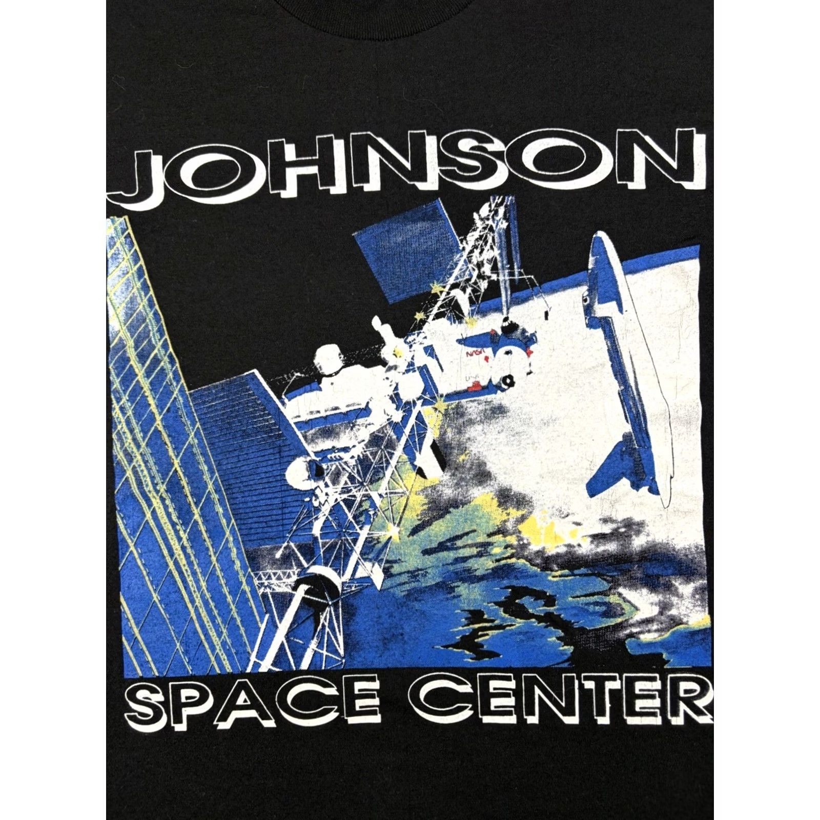 NASA VINTAGE Johnson Space Center T Shirt Men’s L Black NASA 90s USA Made Graphic Print Crew Neck Short Sleeve Mens Size US L / EU 52-54 / 3 - 2 Thumbnail