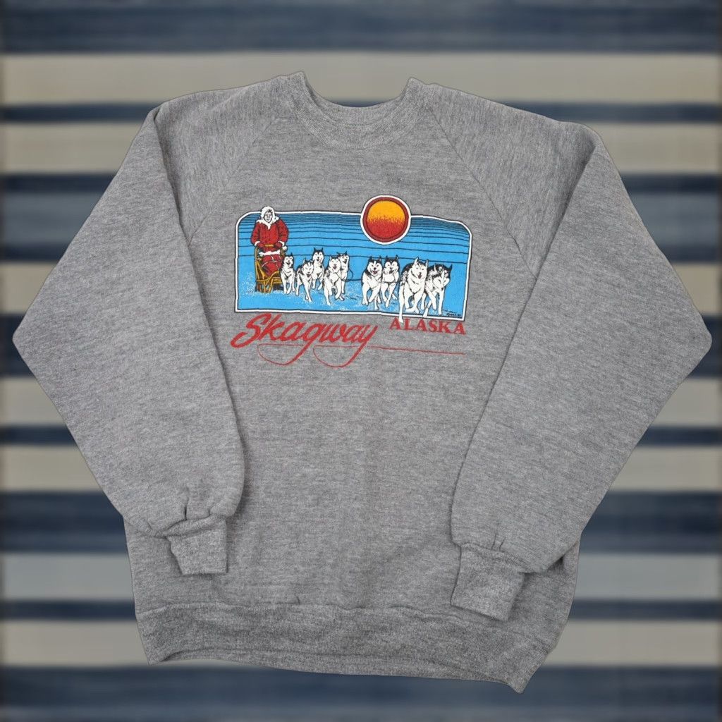 Vintage VINTAGE Skagway Alaska Sled Dog Mens XL Graphic Sweatshirt Gray Size US XL / EU 56 / 4 - 1 Thumbnail