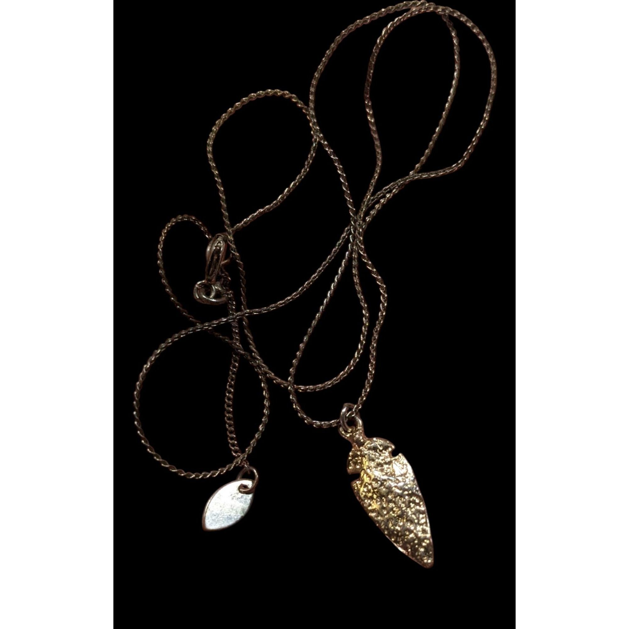Other Delicate Textured Arrowhead Pendant Necklace On Gold Tone Ch Size ONE SIZE - 5 Thumbnail