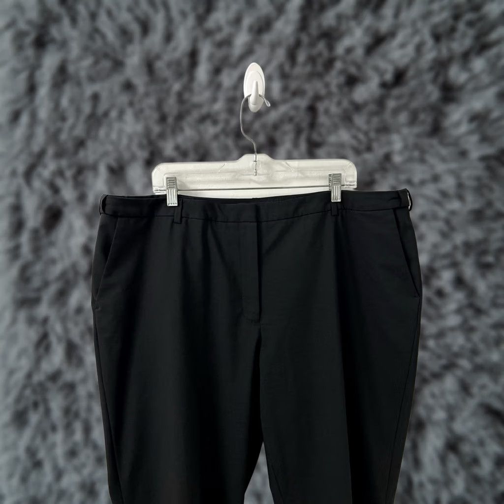 Vintage Lands' End Outfitters Dress Pants Womens 42x31 Black Wool Blend Flat Front Tapered Pockets Lined Stretch Classic Size 20W 42 in Waist Regular XS? Size 28" / US 6 / IT 42 - 1 Thumbnail