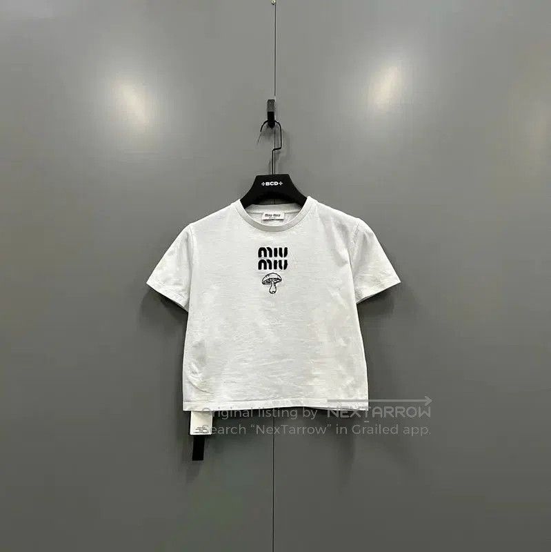 Miu Miu Miu Miu Summer White Logo Cropped T-Shirt . Size L / US 10 / IT 46 - 1 Thumbnail