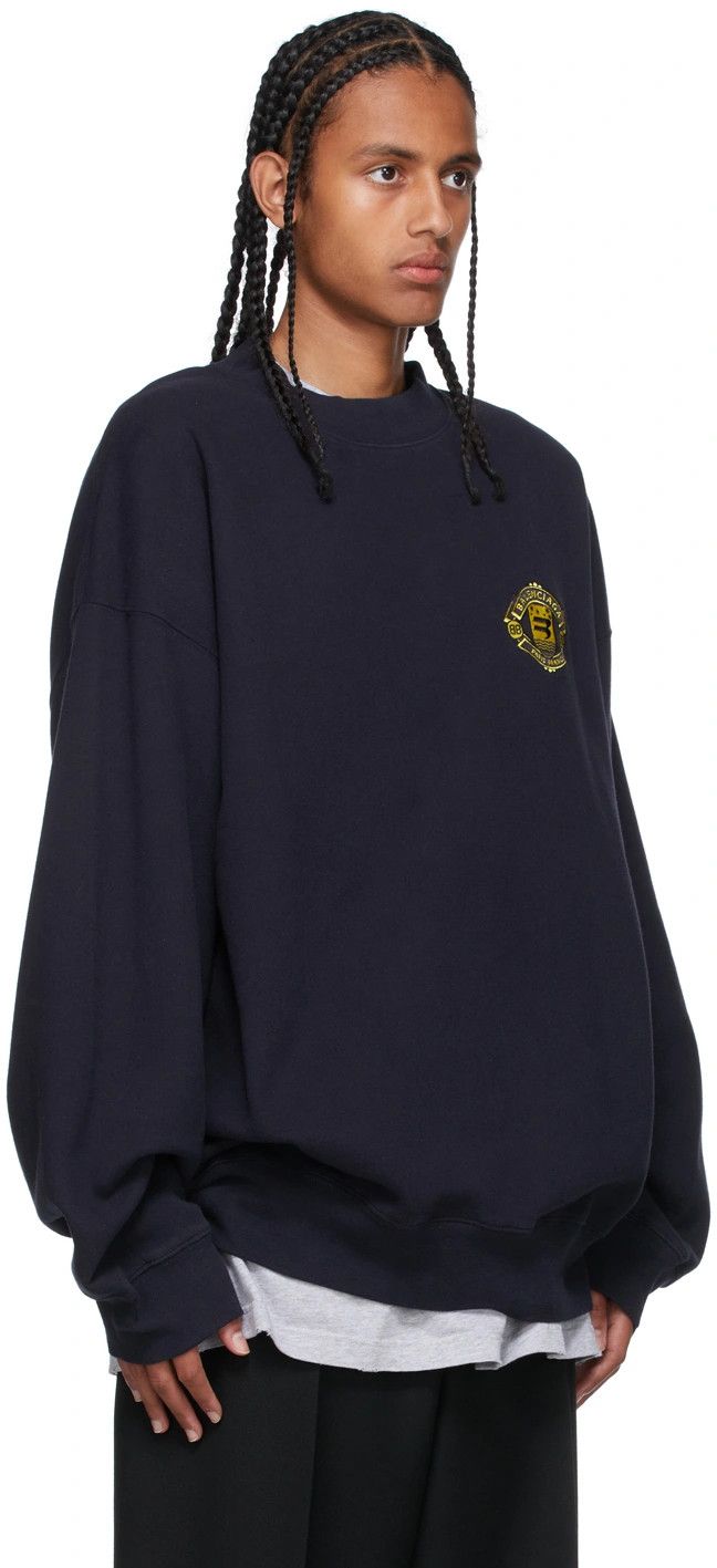 o1mt1gz0524 Hybrid Crewneck Sweater in Navy