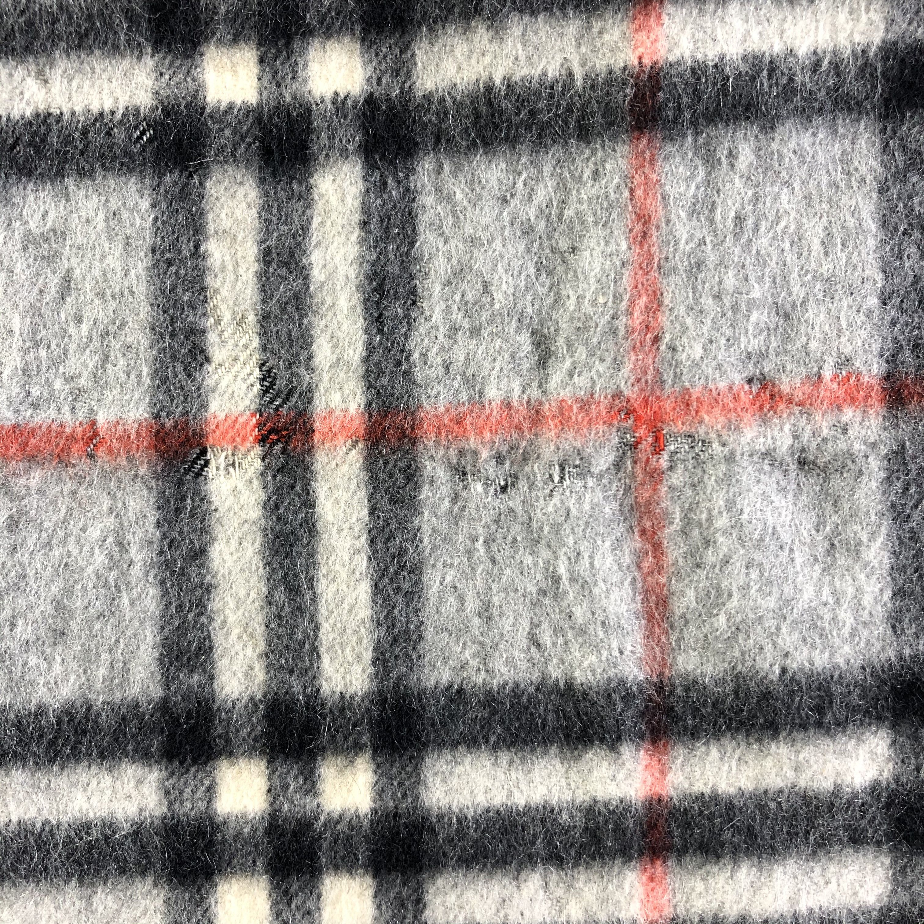 Burberry Burberrys Pure Cashmere Scarf / Muffler / Neckwear P091 Size ONE SIZE - 2 Thumbnail
