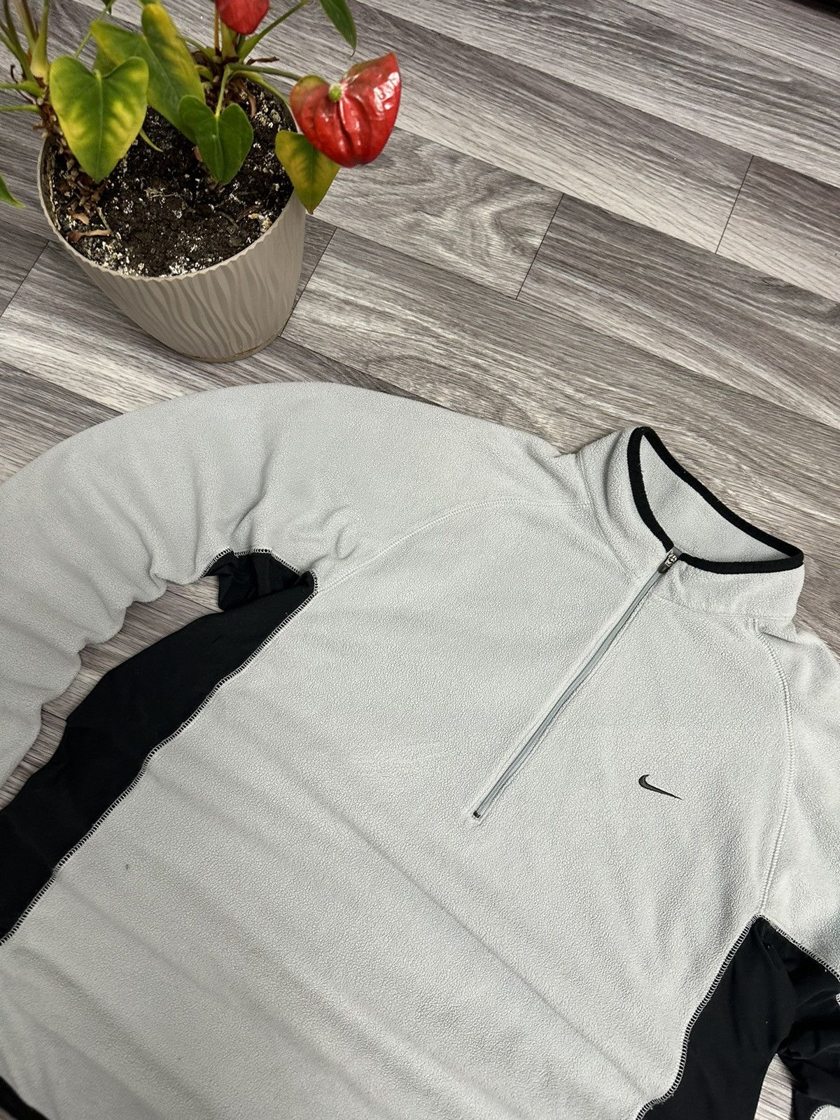 Nike Nike Vintage 00s Grey 1/4 Zip Fleece Sweatshirt hype size XL Size US XL / EU 56 / 4 - 3 Thumbnail