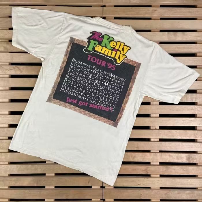 Band Tees × Vintage Mens Vintage T Shirt Kelly Family Short Sleeve Size M Size US M / EU 48-50 / 2 - 9 Thumbnail