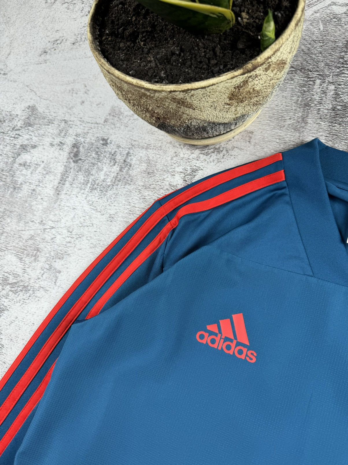 Adidas Espana Spain 2016/2017 Adidas Longsleeve Nylon T-Shirt Size US S / EU 44-46 / 1 - 9 Thumbnail