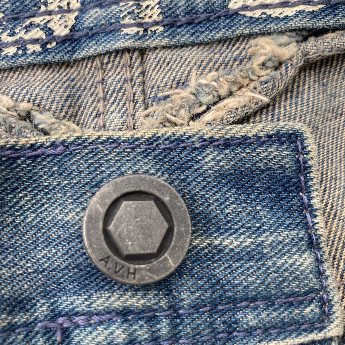 Japanese Brand A.V.H COSTUME DISTRESSED JEANS Size US 31 - 11 Thumbnail