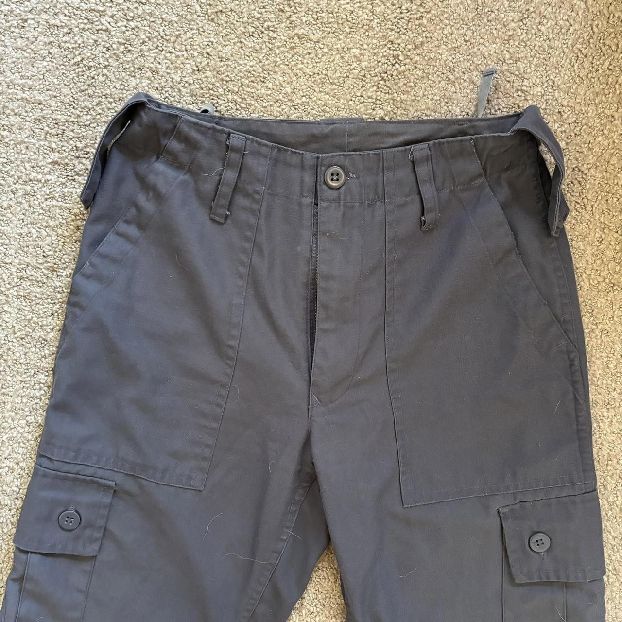 Urban Outfitters Urban Outfitters Gray Cargo Pants Size 26" / US 2 / IT 38 - 3 Thumbnail