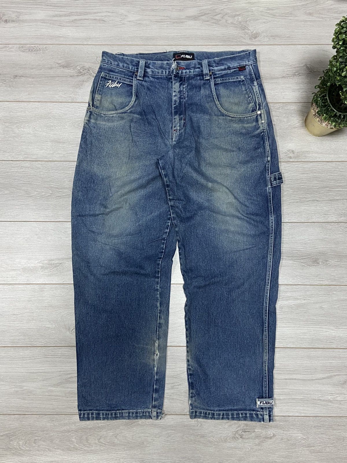 Fubu Fubu wide leg big logo skate rap jeans cargo pants Size US 38 / EU 54 - 2 Thumbnail