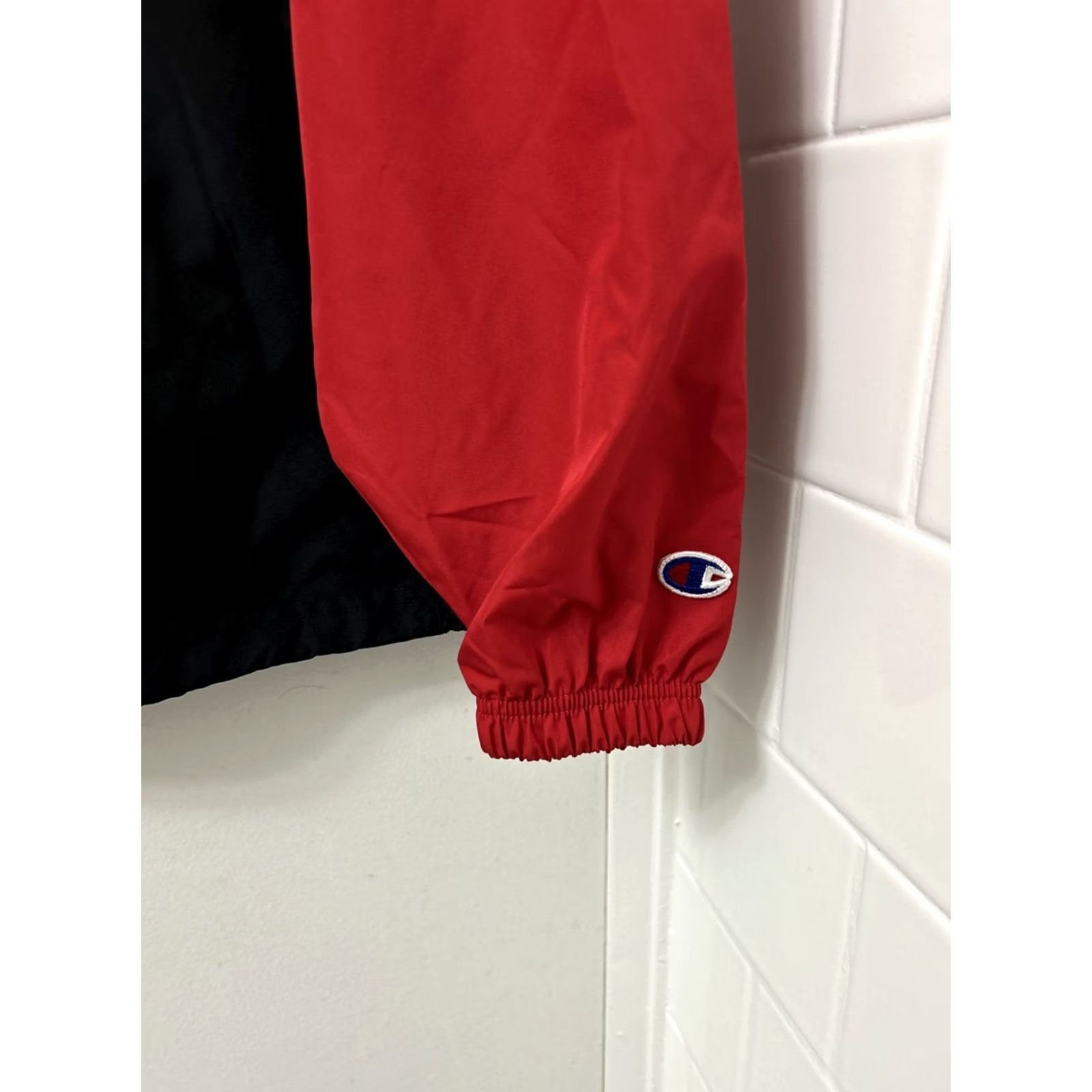 Champion Champion Jacket Windbreaker Mens Small Red Black 1/2 Zip Pockets Water Resistant Zip Pocket Regular Fit Casual Size US S / EU 44-46 / 1 - 5 Thumbnail