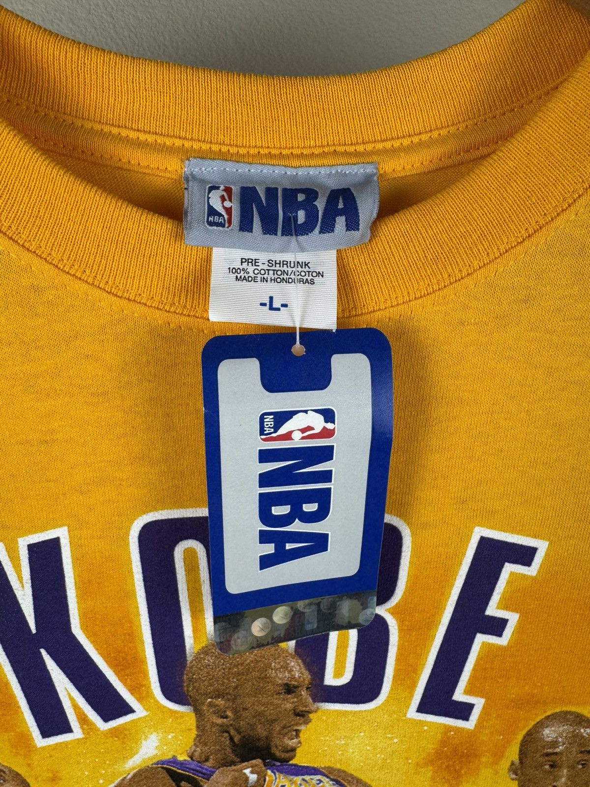 Other Deadstock Vintage lakers Kobe Bryant T Shirt Size US L / EU 52-54 / 3 - 4 Thumbnail