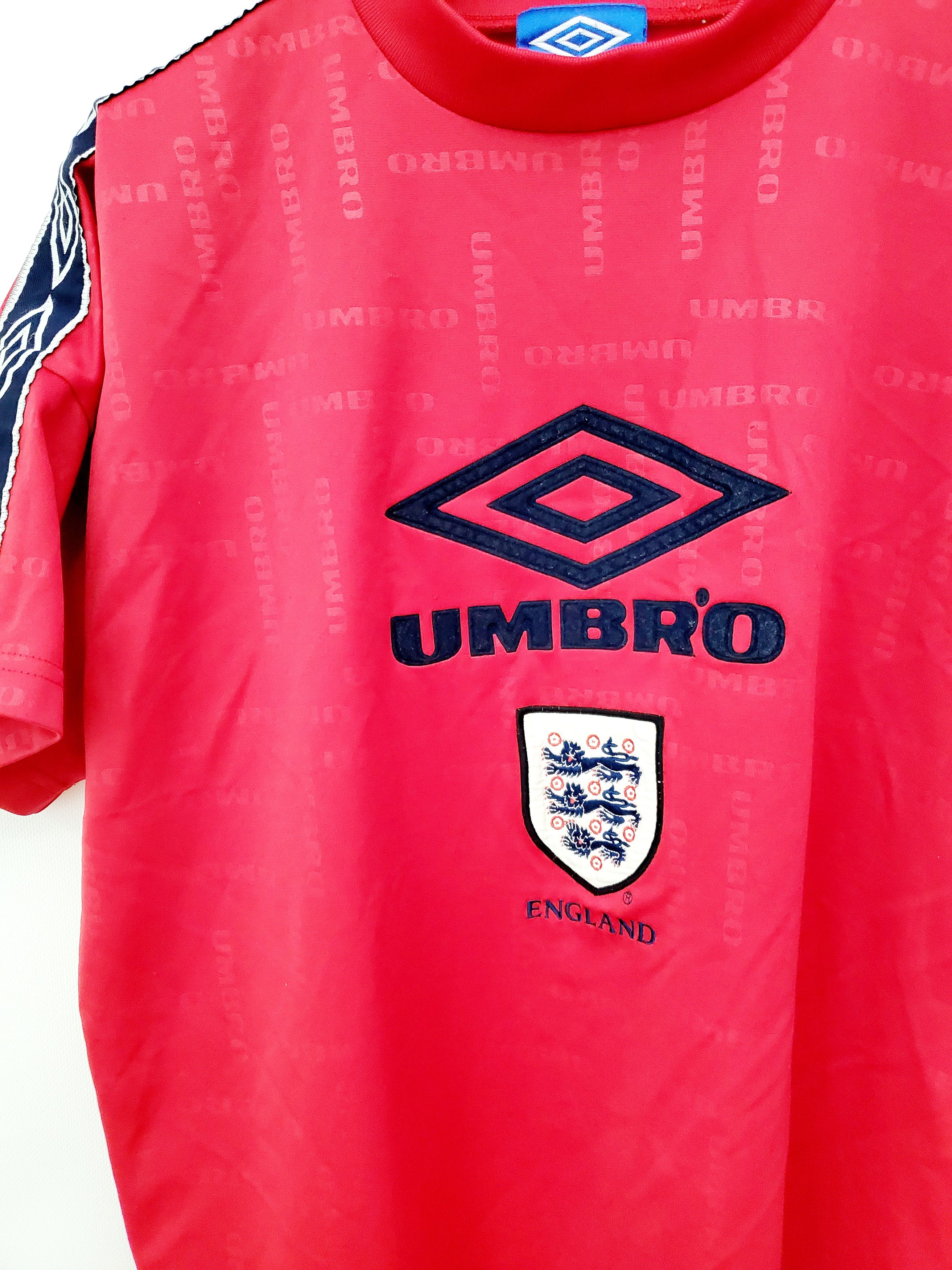 Umbro × Vintage Vintage 90’s Umbro England Soccer Jersey size S,M Size US S / EU 44-46 / 1 - 2 Thumbnail