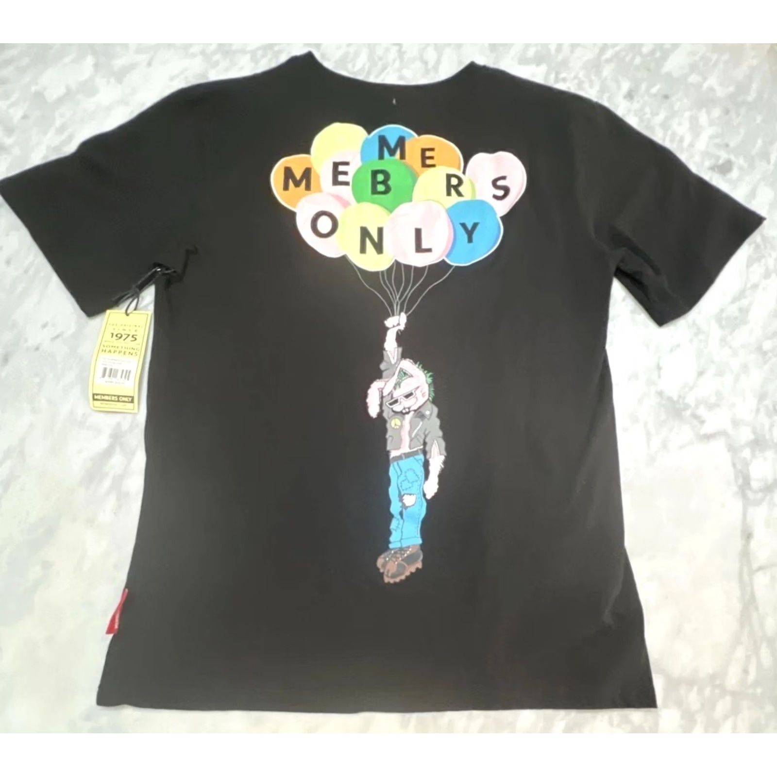 Members Only Members Only T Shirt Men’s 2XL Graphics Embroidery Grunge Rabbit Balloons NWT Size US XXL / EU 58 / 5 - 3 Thumbnail