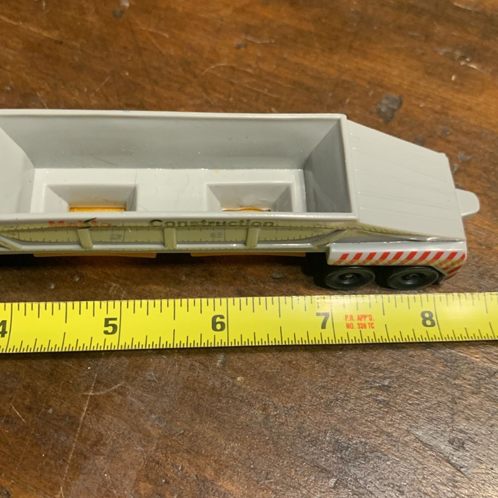 Vintage Maisto construction #8 Ford aeromax truck and trailer Size ONE SIZE - 9 Thumbnail