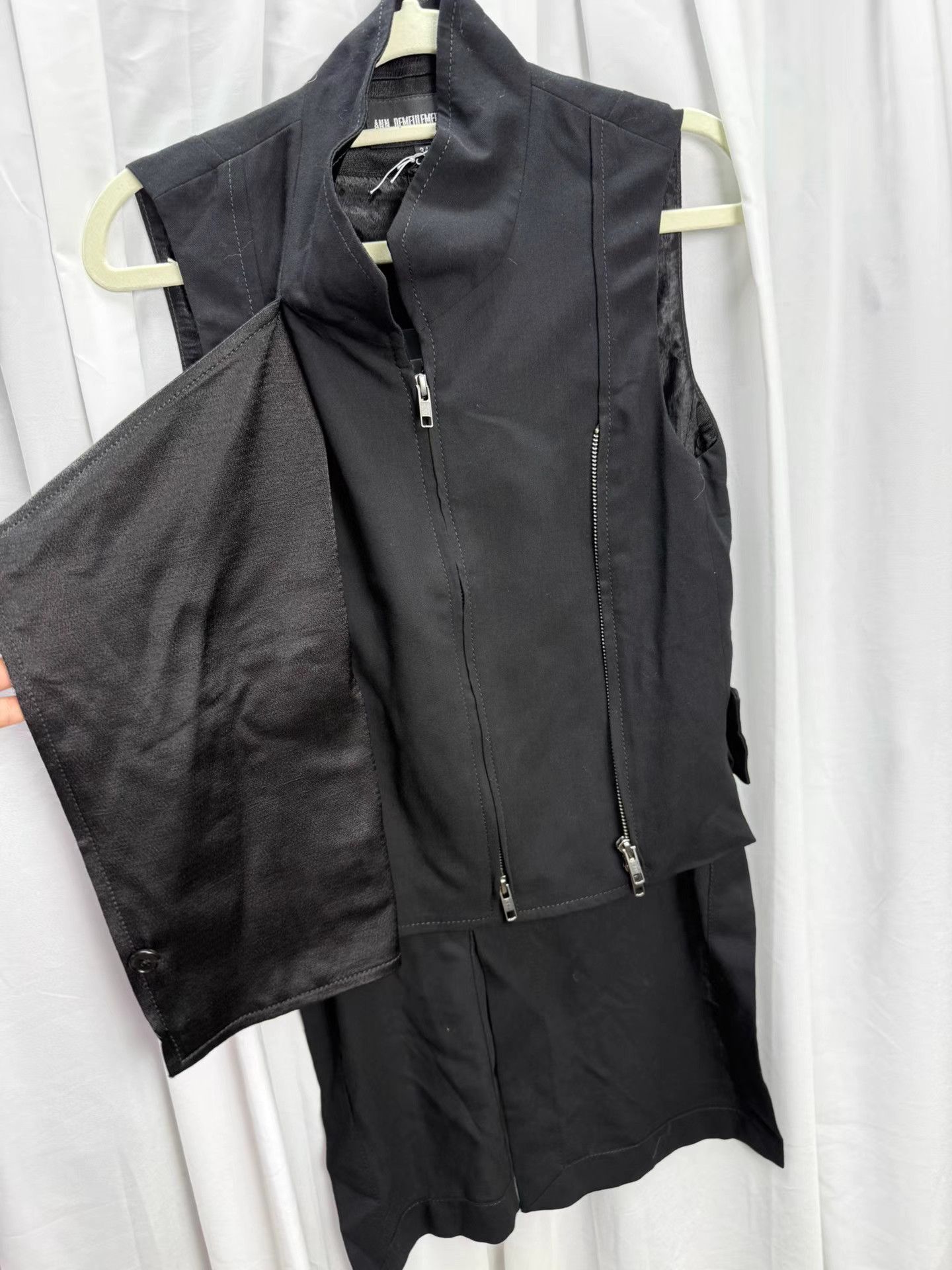 Ann Demeulemeester Ann Demeulemeester Double-Zip Satin Vest K20 Size XXS / US 00 / IT 34 - 3 Thumbnail