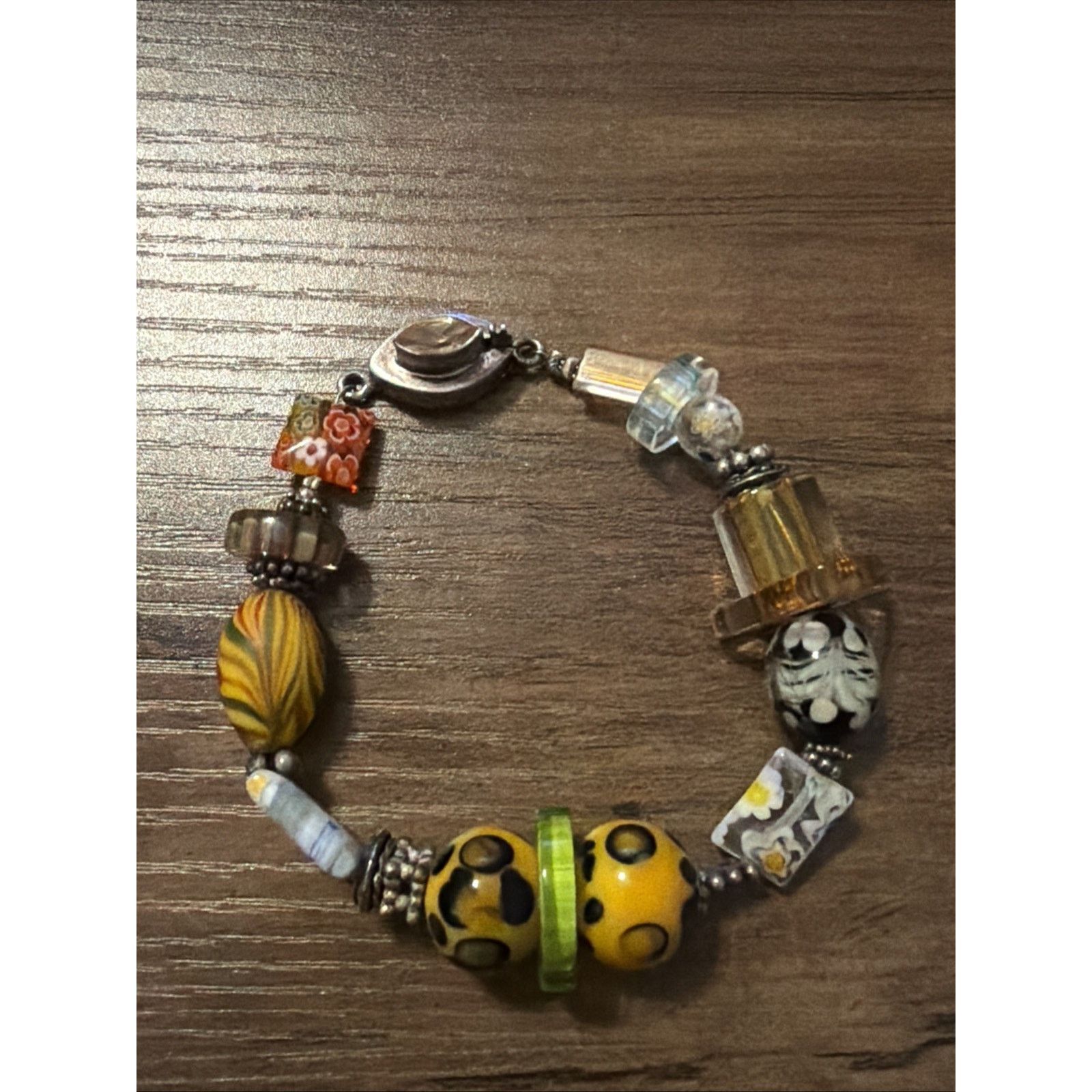 The Unbranded Brand Vintage Venetian Murano Glass Bracelets African Style Beads Size ONE SIZE - 4 Thumbnail