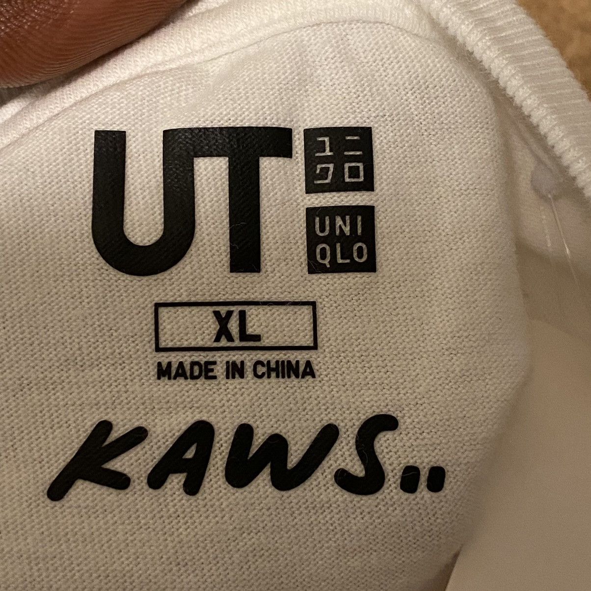 Kaws × Uniqlo Kaws X Uniqlo Pink BFF Tee White Size US XL / EU 56 / 4 - 6 Thumbnail