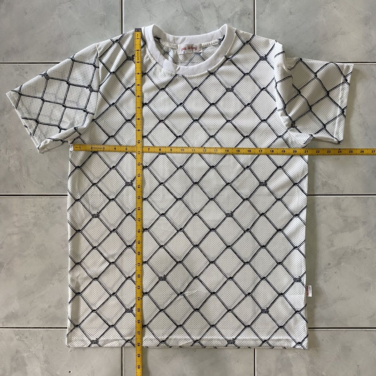 Japanese Brand LUP by LIPUNDERPOINT Old School 90 Tshirt Jersey Fence Print Size US L / EU 52-54 / 3 - 19 Thumbnail
