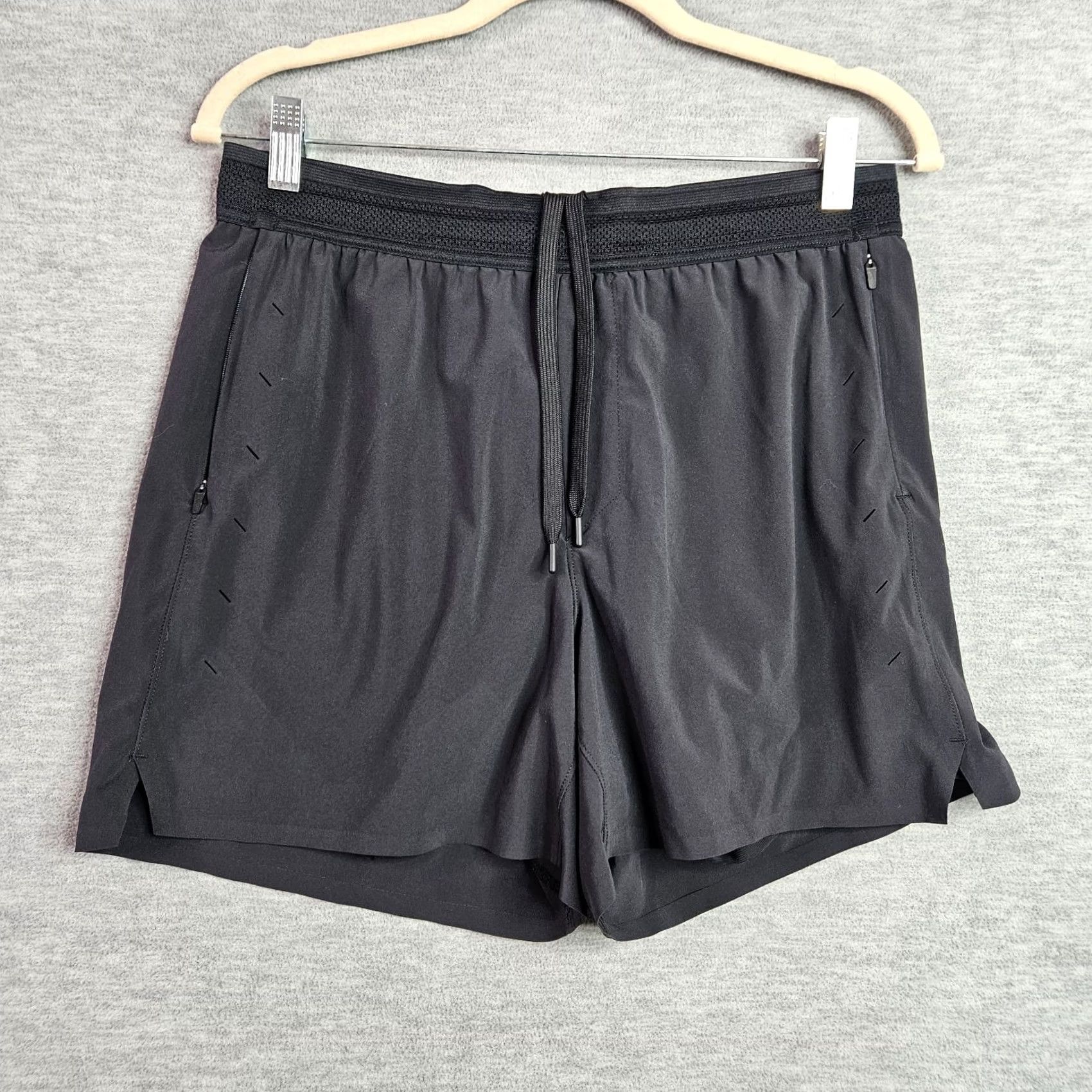 Ten Thousand Ten Thousand Interval Training Gym Short Unlined Black Size M Size US 31 - 2 Thumbnail