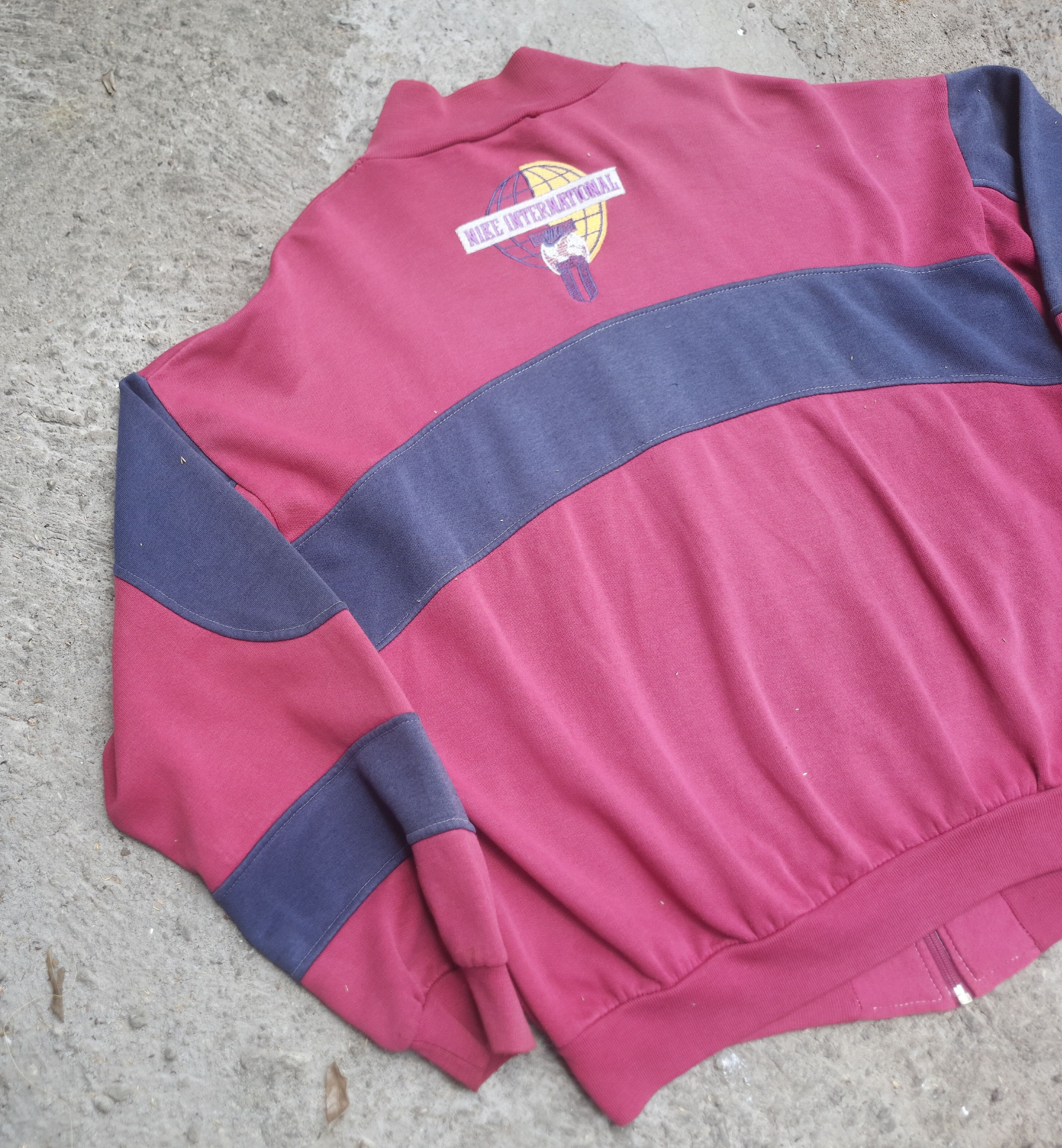 Nike Vintage Nike International Zipp Sweatshirts Hoodie Size US M / EU 48-50 / 2 - 5 Thumbnail