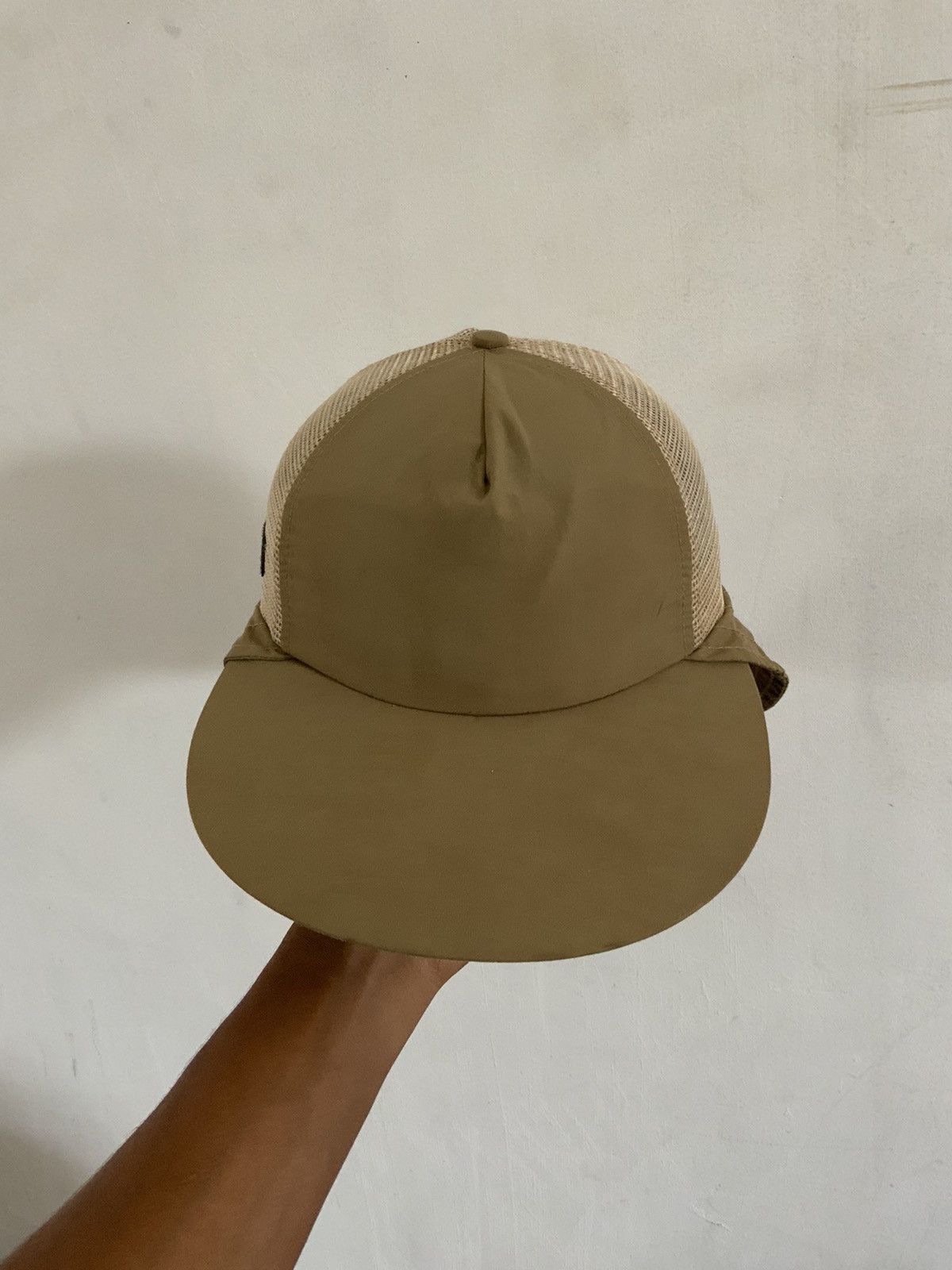 Columbia Columbia Avant Garde Outdoor Mesh Trucker hat Size ONE SIZE - 5 Thumbnail