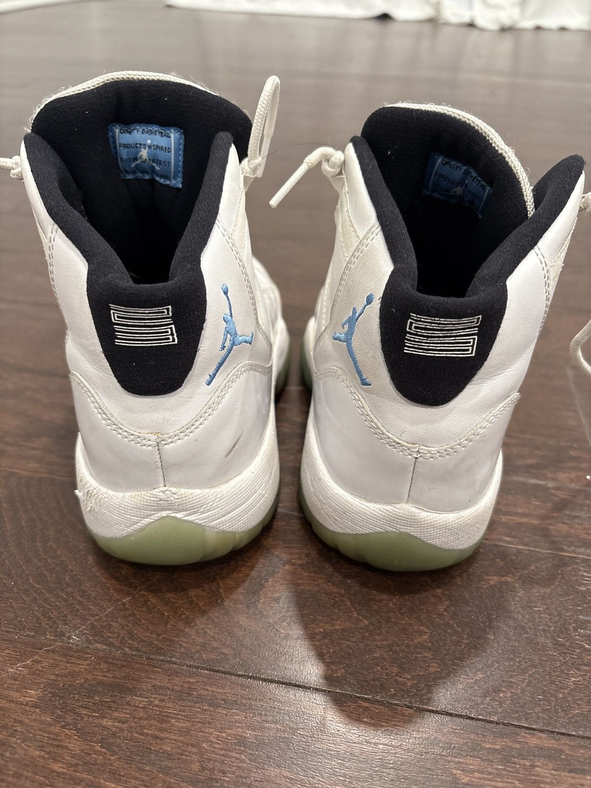 Jordan Brand Jordan Columbia 11’s Size US 6.5 / EU 39-40 - 2 Thumbnail