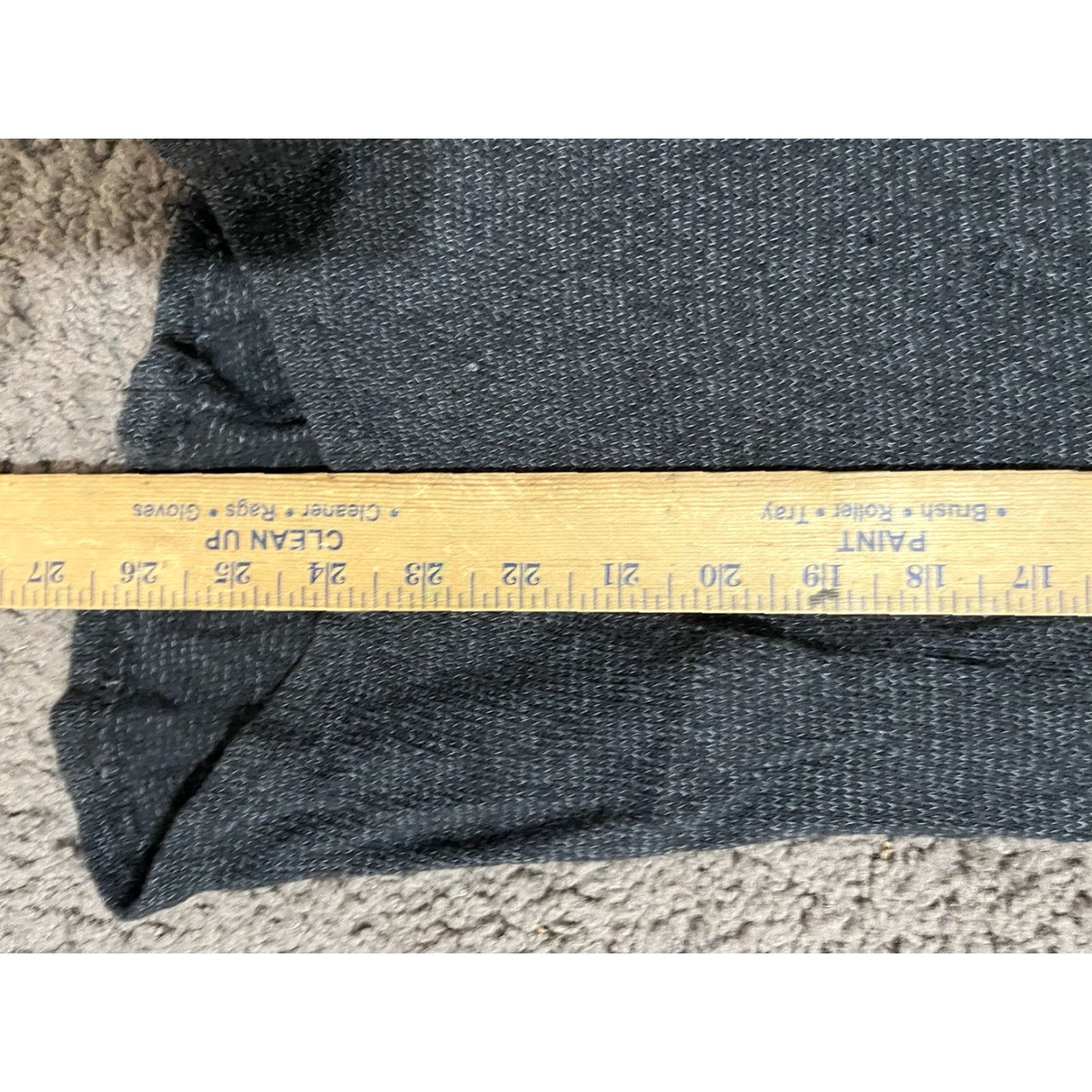 Abercrombie & Fitch ABERCROMBIE & FITCH Ladies' Small WAFFLE SHIRT (Gray Knit w/ Long Sleeves) EUC Size S / US 4 / IT 40 - 5 Thumbnail