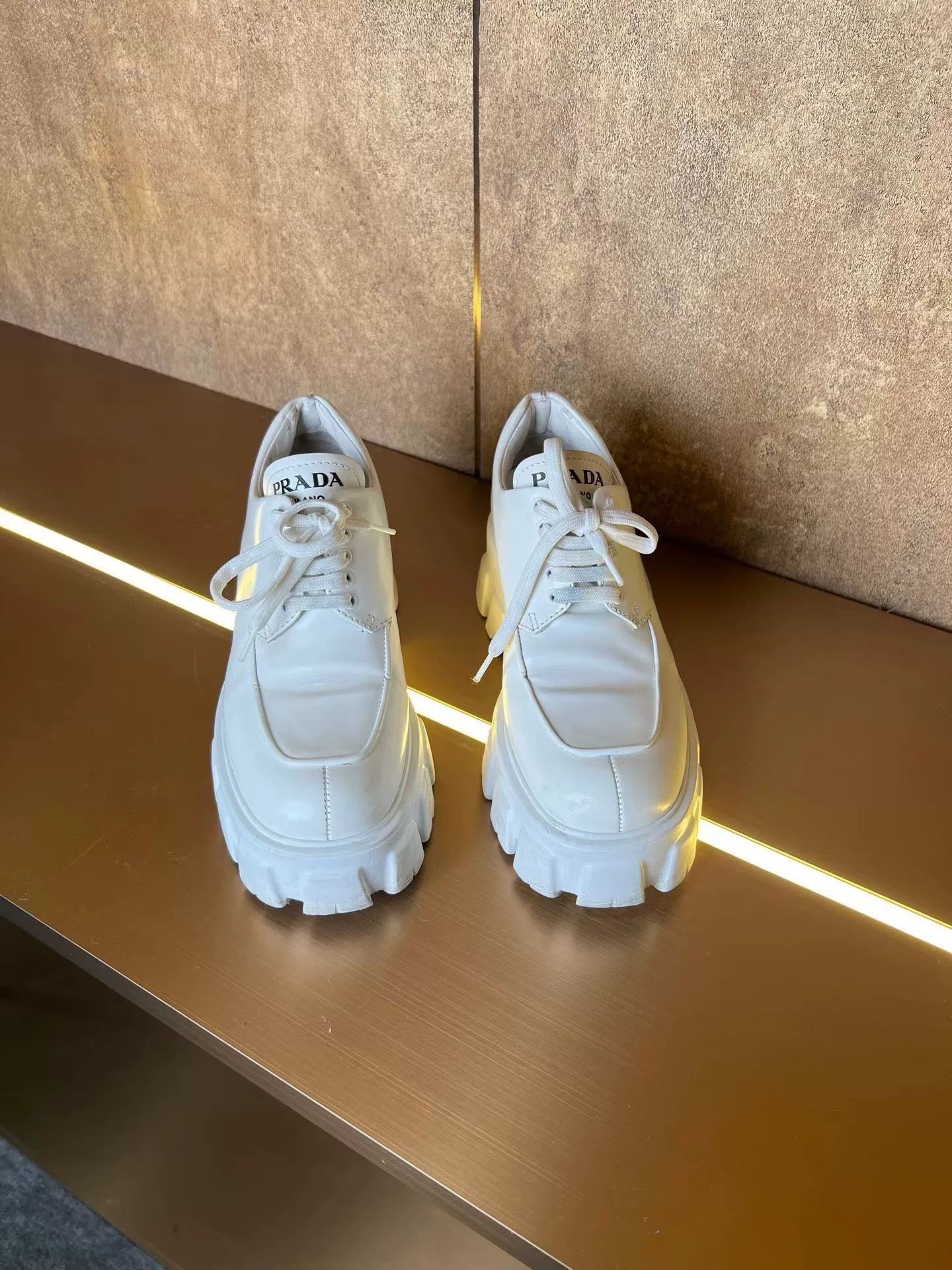 Prada Prada Serrated Shoes Size US 5 / IT 35 - 1 Thumbnail