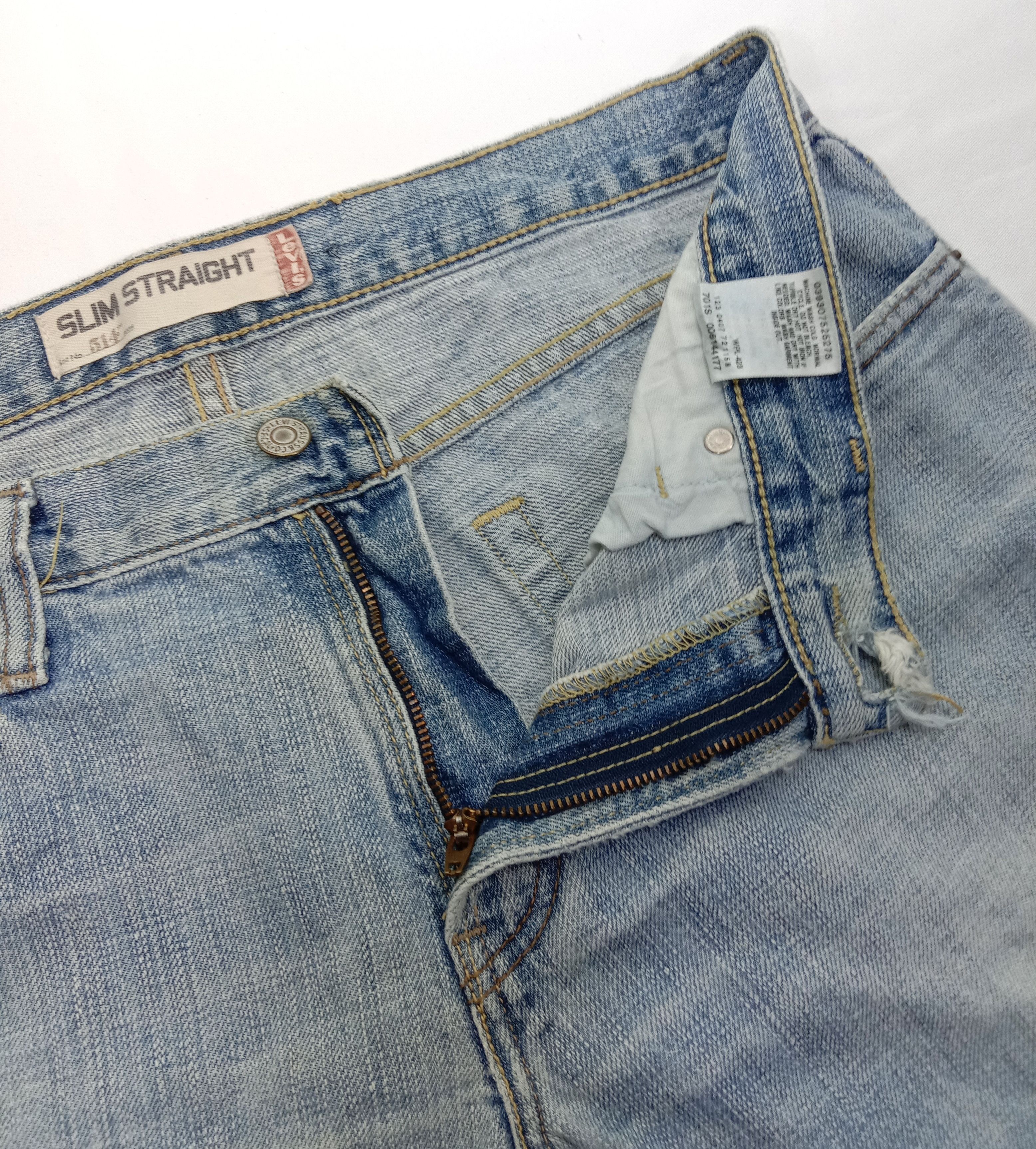 Levi's Vintage Levi's 514 Jeans Light Wash Slim Straight Denim Size US 34 / EU 50 - 9 Thumbnail