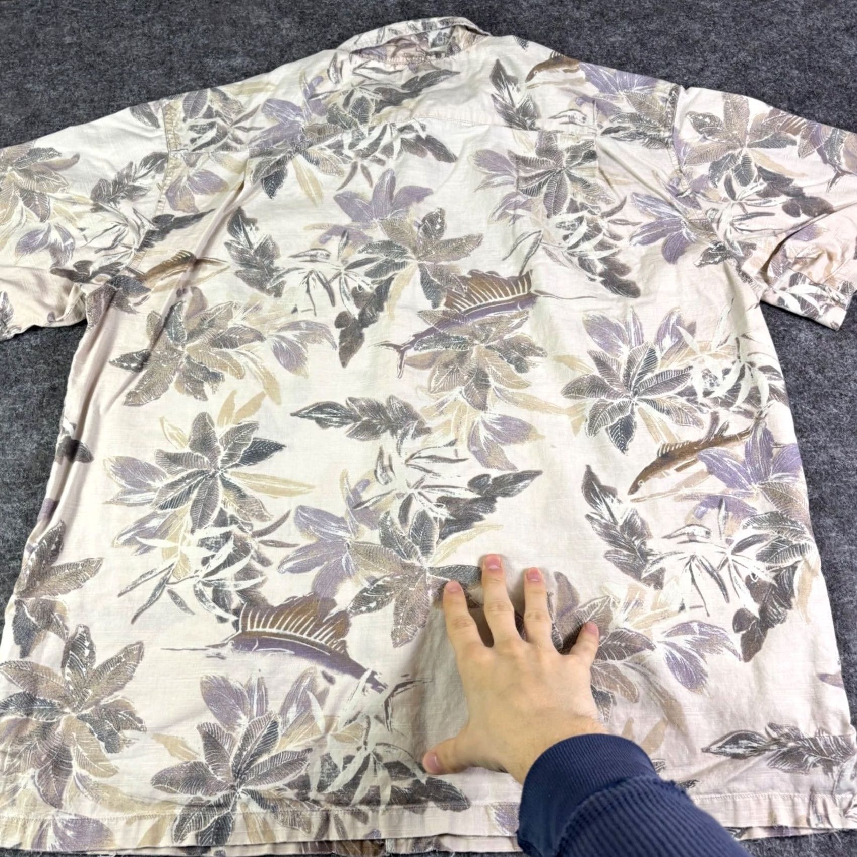 Vintage Columbia PFG Shirt Men Short Sleeve Button-Up Beige Floral Nautical 49in Chest Large L Summer Spring Casual Travel Mens Size US L / EU 52-54 / 3 - 6 Thumbnail