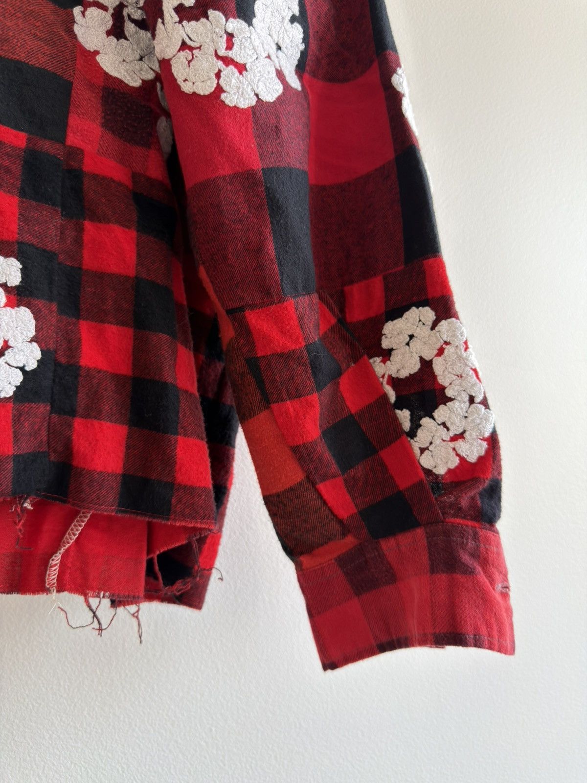 DENIM TEARS × READYMADE *RARE* DENIM TEARS X READYMADE JAPAN FLANNEL SHIRT RED SIZE2 Size US M / EU 48-50 / 2 - 5 Thumbnail
